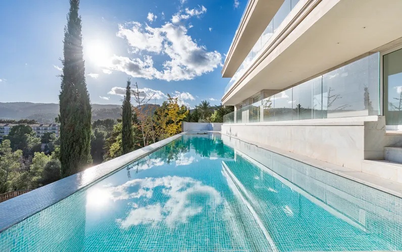 Villa classica con vista mozzafiato sul mare a Son Vida