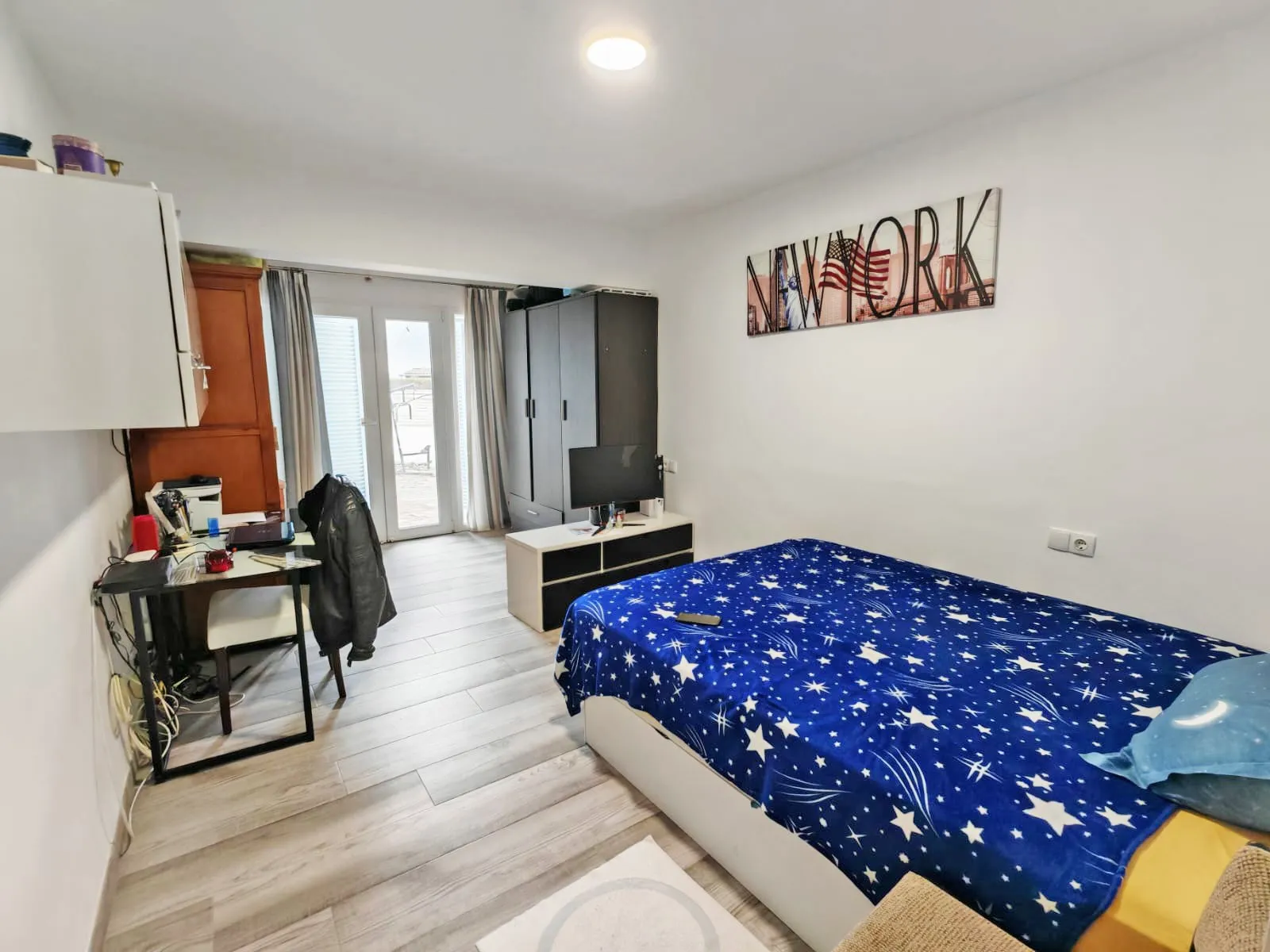 Smuk villa i ibizansk stil tæt på havet-6