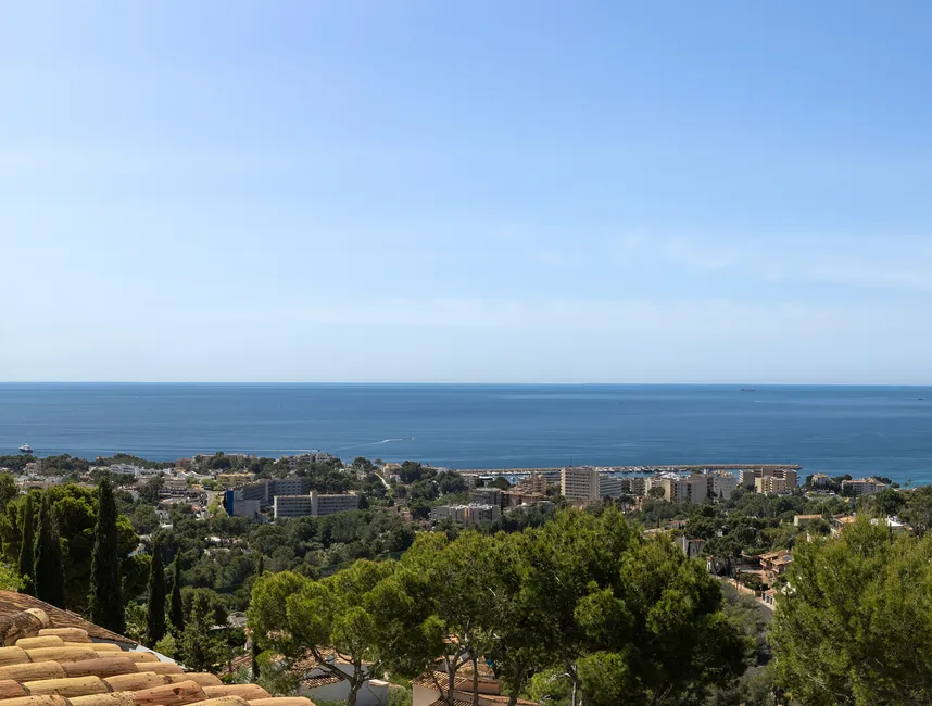 Holiday dream home with wide sea views in Costa d'en Blanes-28