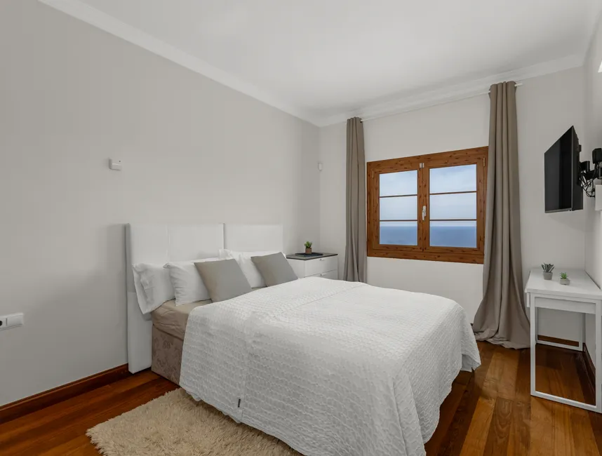 Holiday dream home with wide sea views in Costa d'en Blanes-20