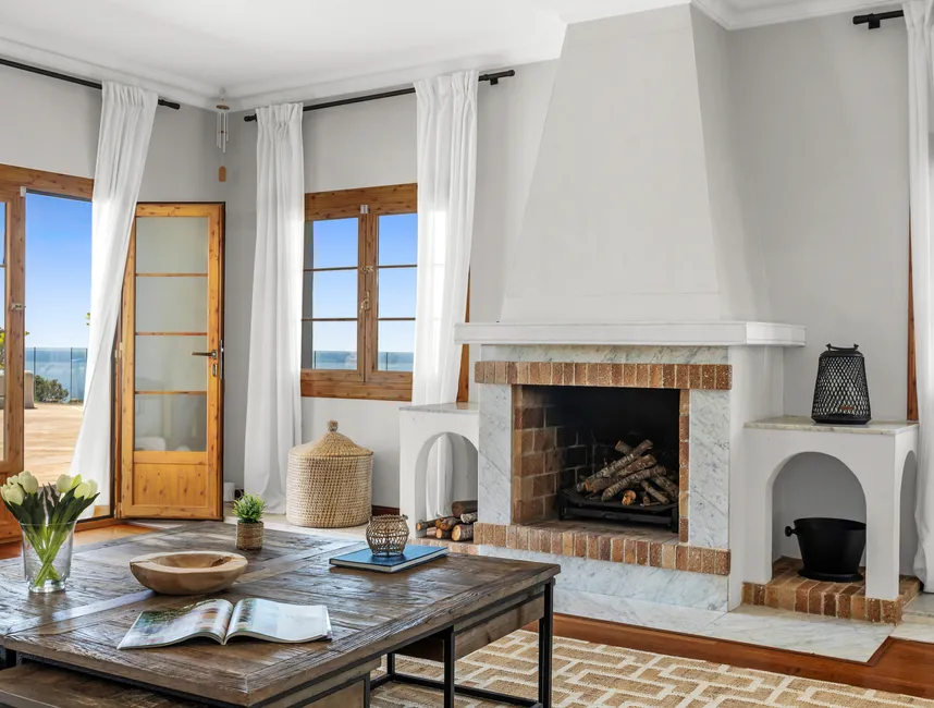 Holiday dream home with wide sea views in Costa d'en Blanes-6