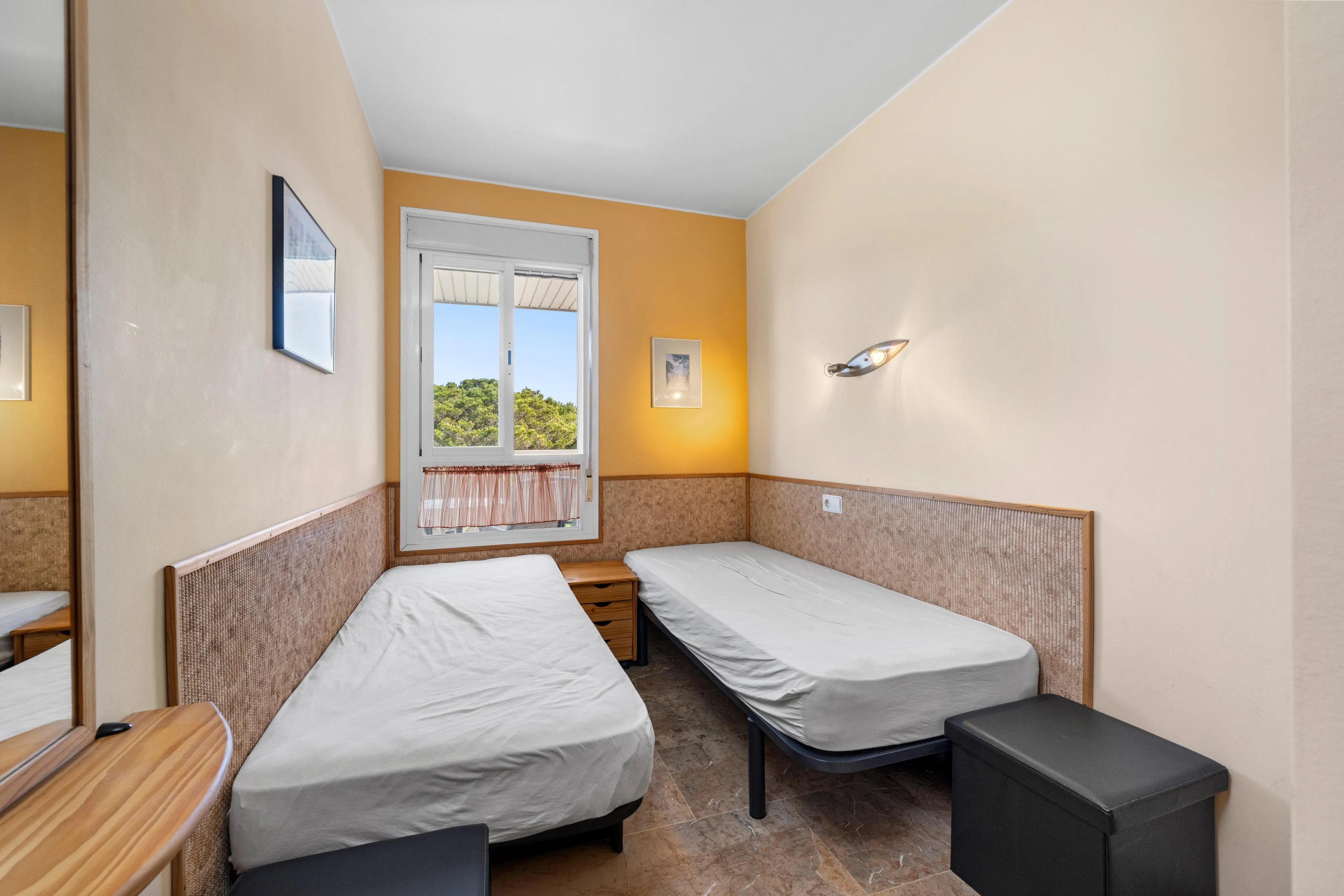 Light-filled apartment with pool, balcony and views-7