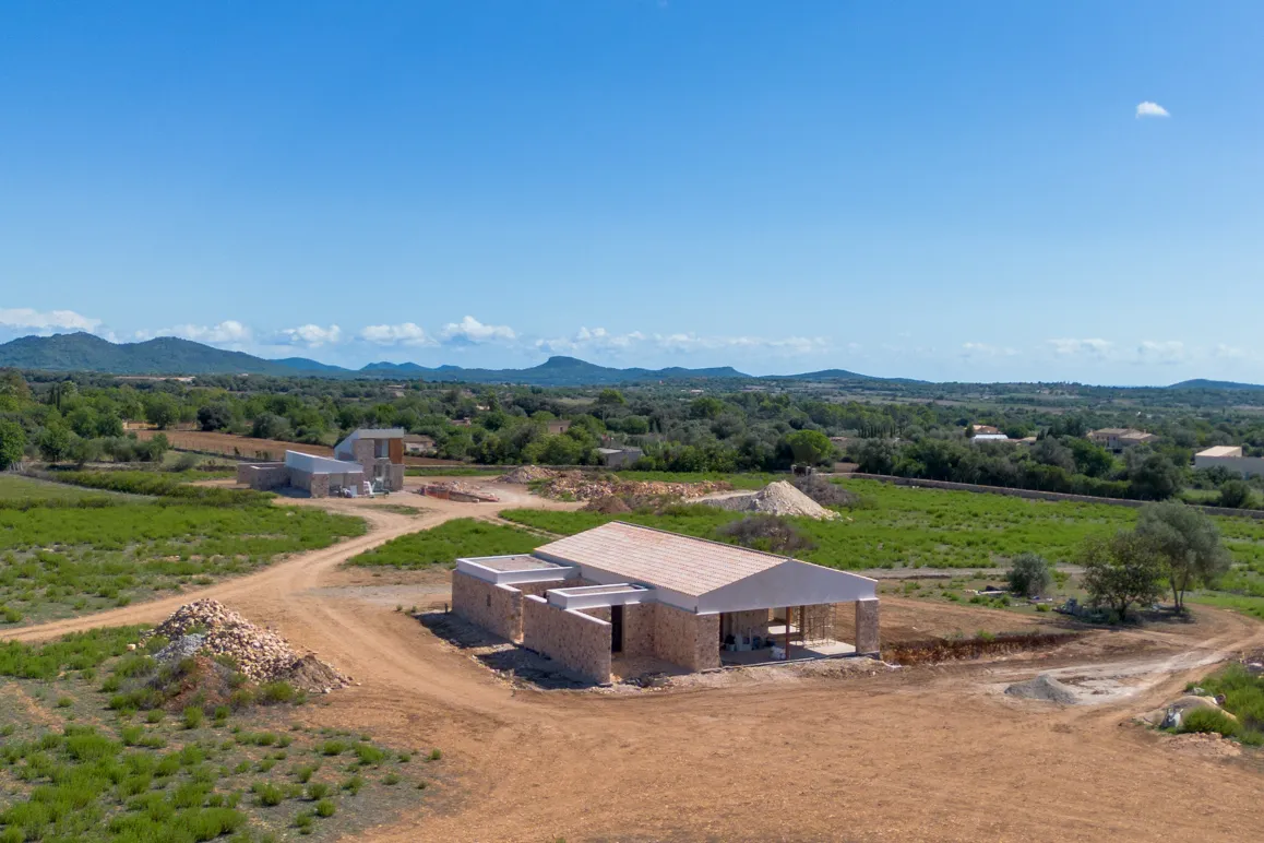 THE HARMONY LIVING PROJECT – Cuatro casas, un sueño de convivencia-12