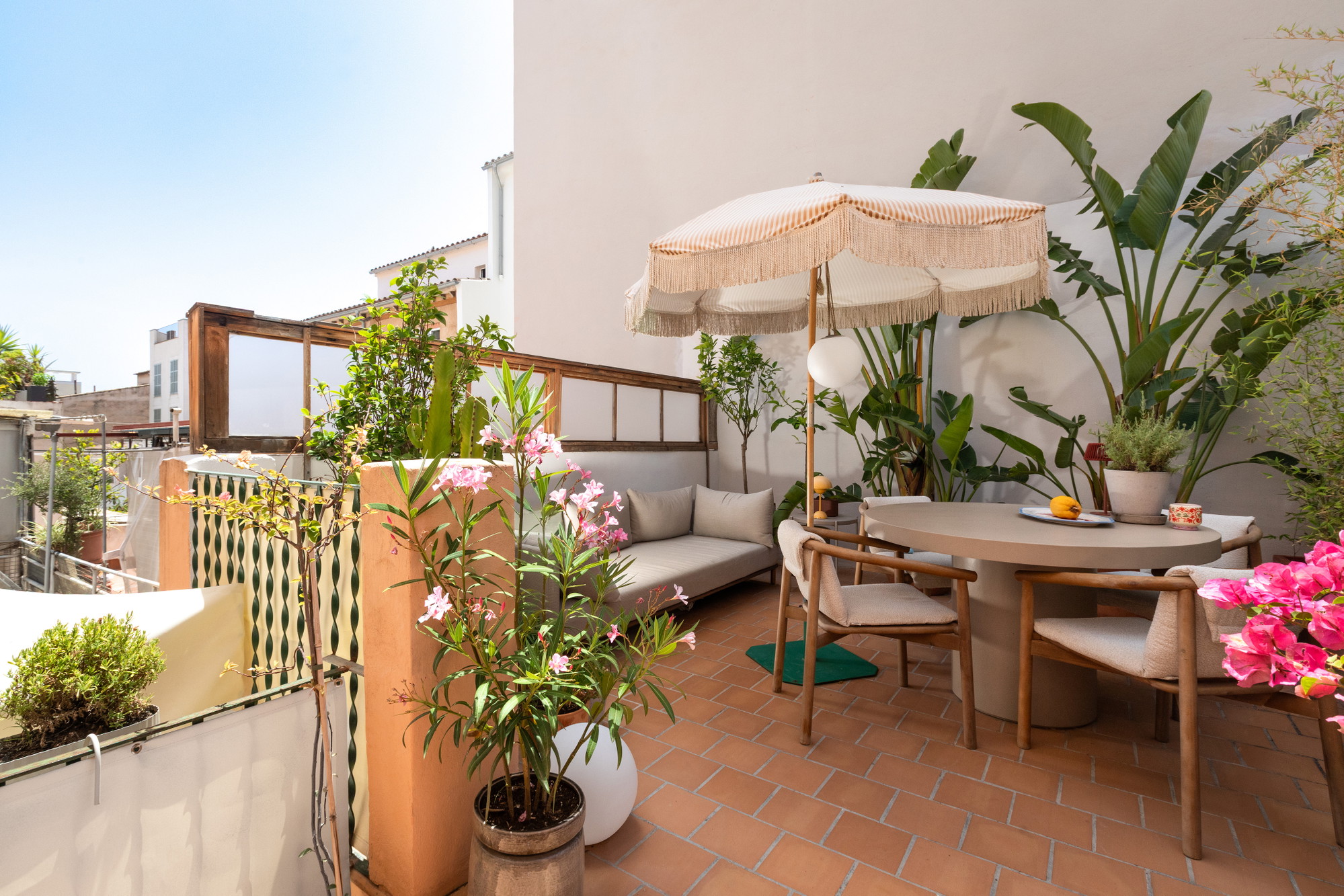 Exclusive Santa Catalina apartment with private terrace-18