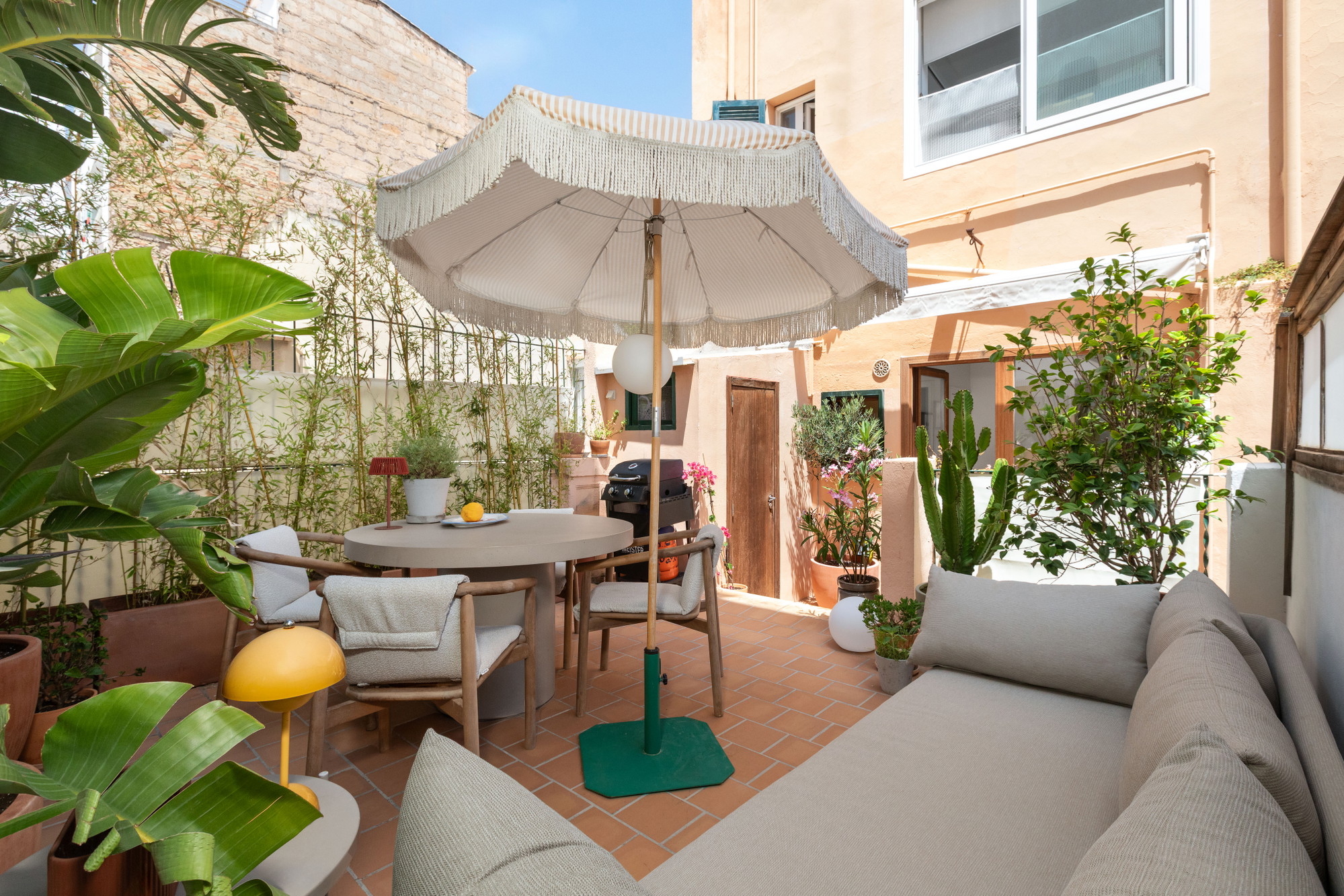 Exclusive Santa Catalina apartment with private terrace