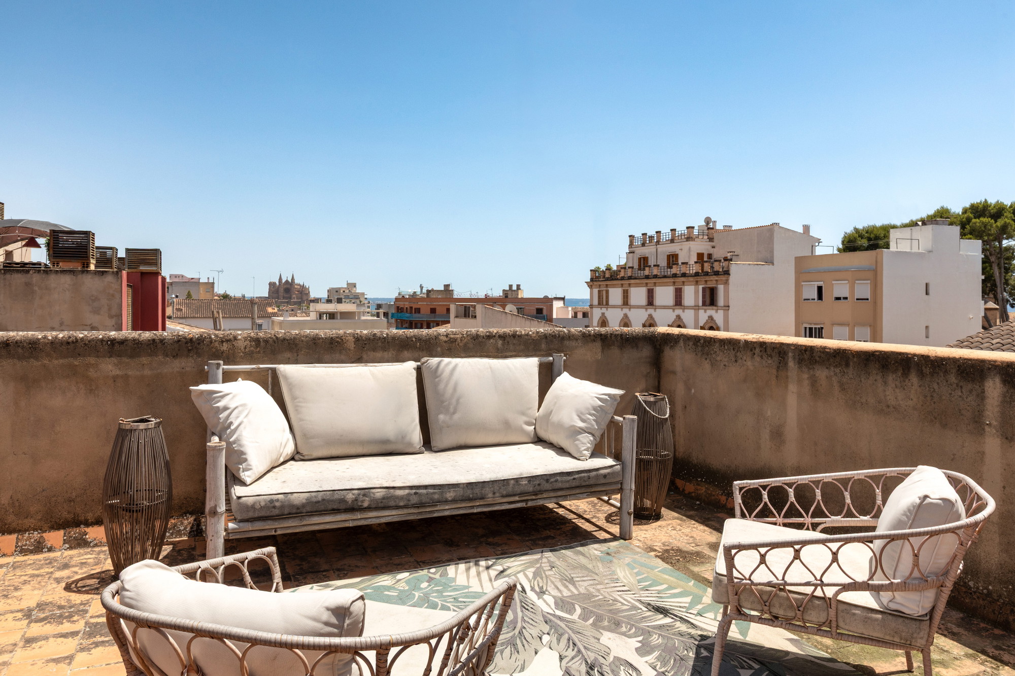 Exclusive Santa Catalina apartment with private terrace-20