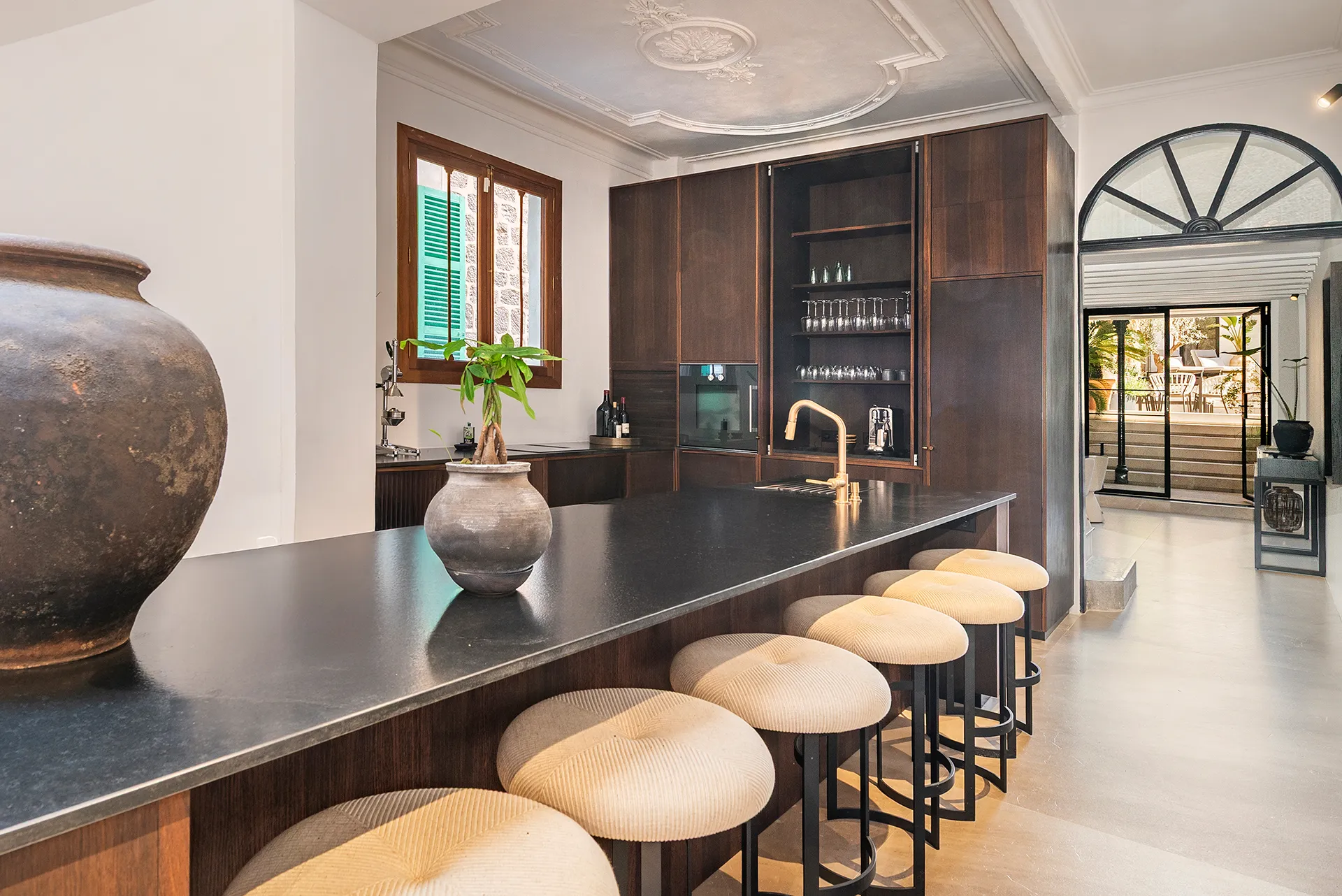 Elegant i sofisticada casa adossada en el cor de l'històric Sóller-7