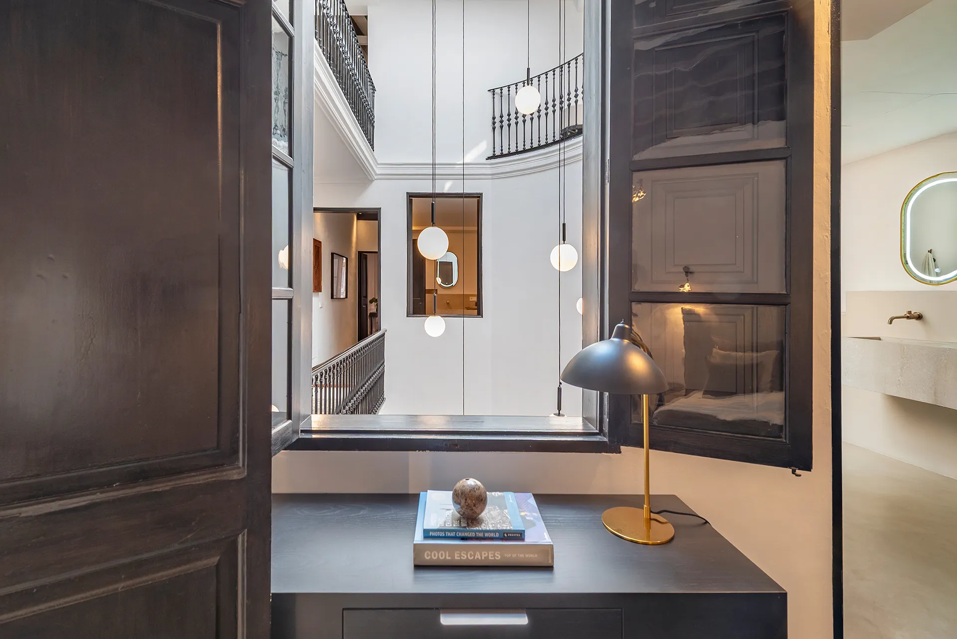 Elegant i sofisticada casa adossada en el cor de l'històric Sóller-23