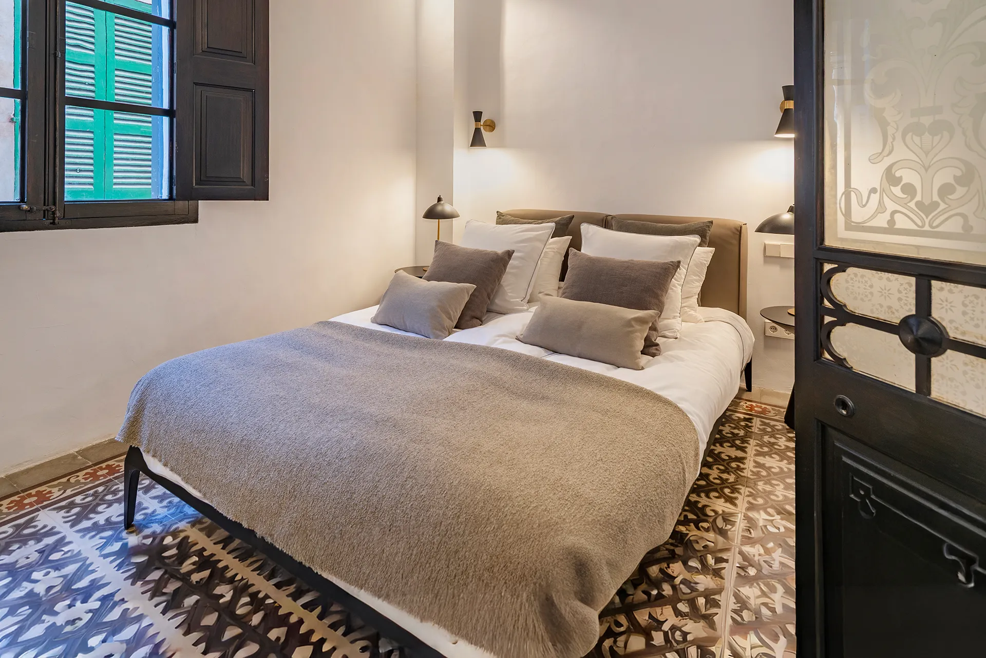 Elegant i sofisticada casa adossada en el cor de l'històric Sóller-24