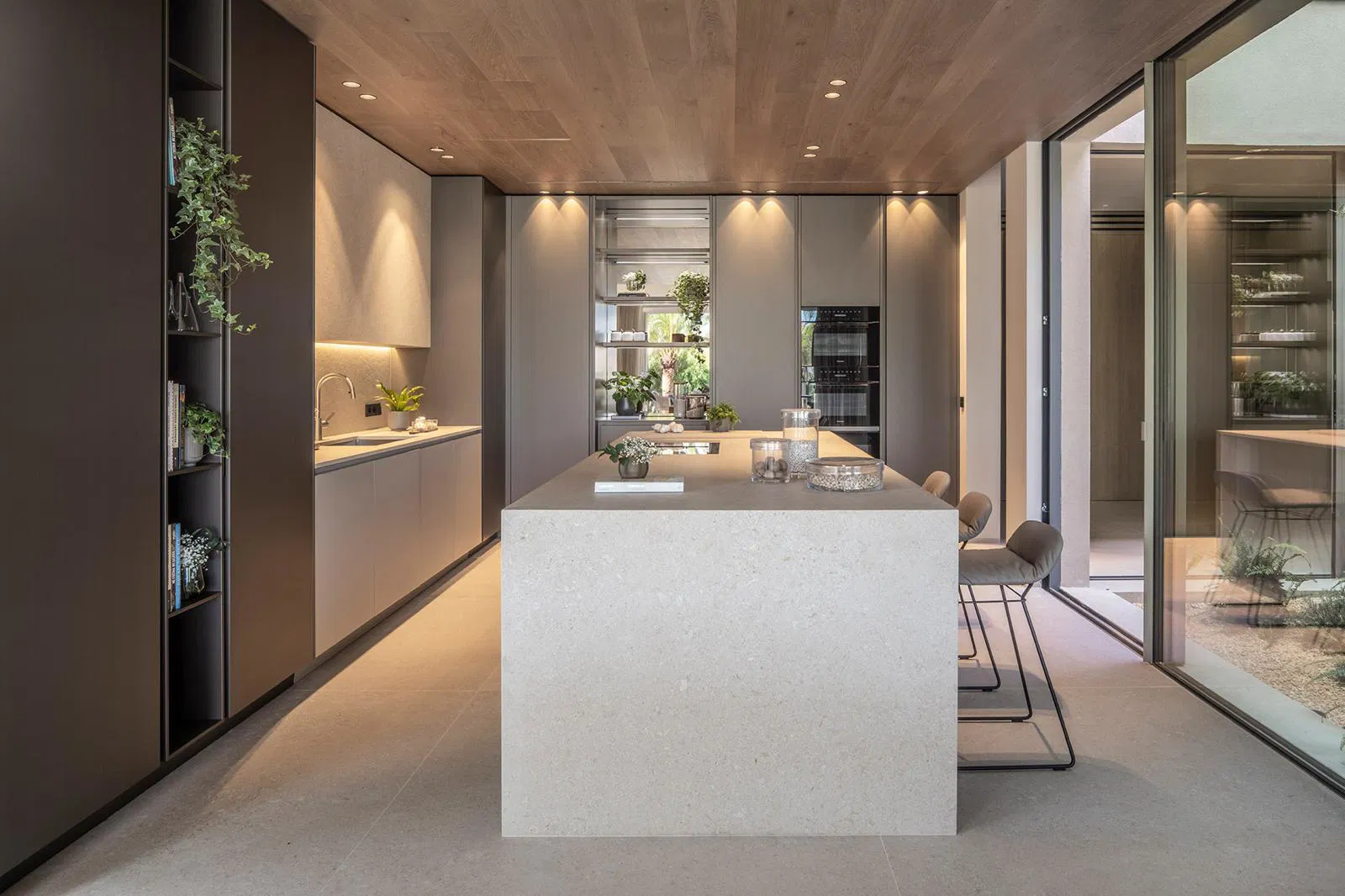Modern new-build villa with exceptional design near the harbor of Santa Ponsa-8
