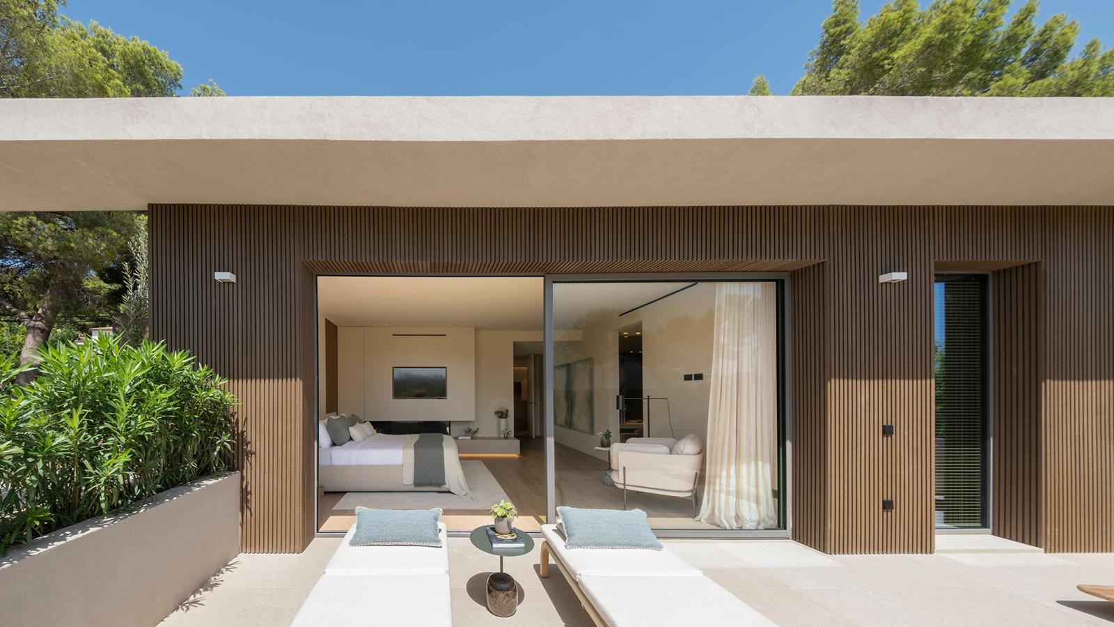 Modern new-build villa with exceptional design near the harbor of Santa Ponsa-16