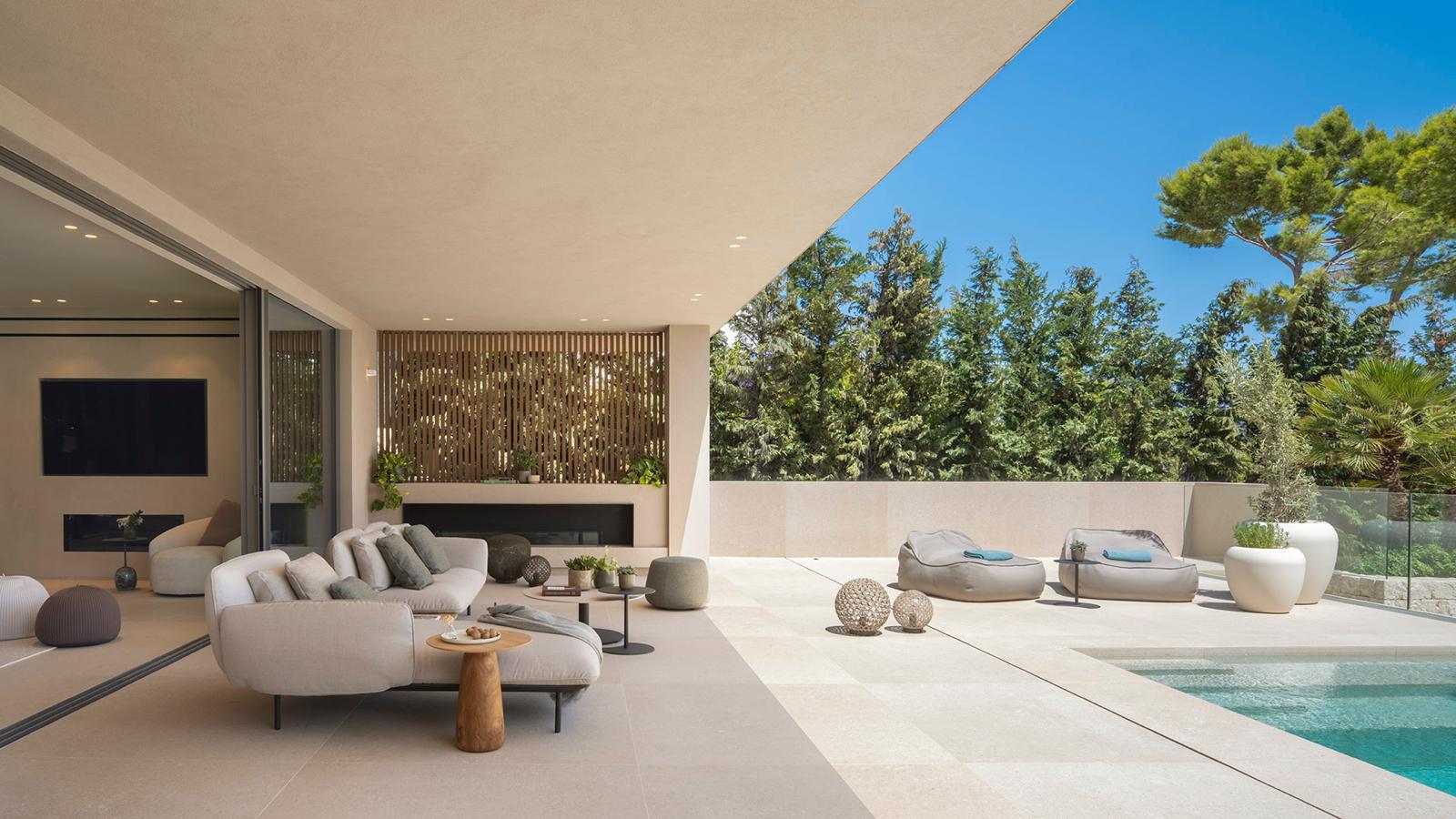 Modern new-build villa with exceptional design near the harbor of Santa Ponsa-17