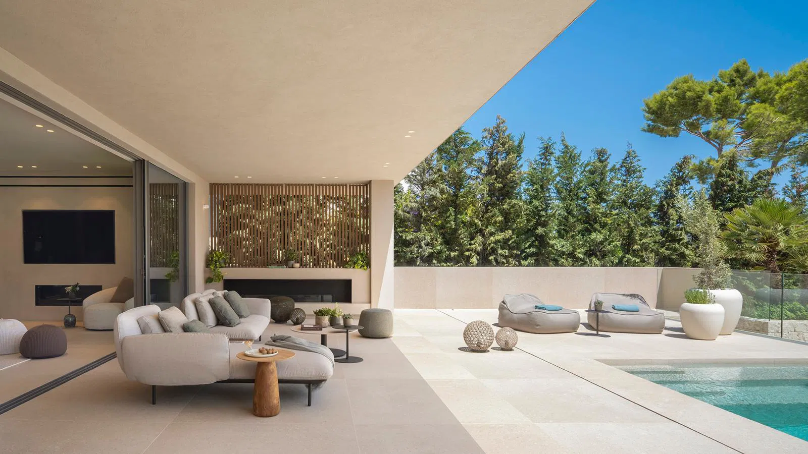 Modern new-build villa with exceptional design near the harbor of Santa Ponsa-17