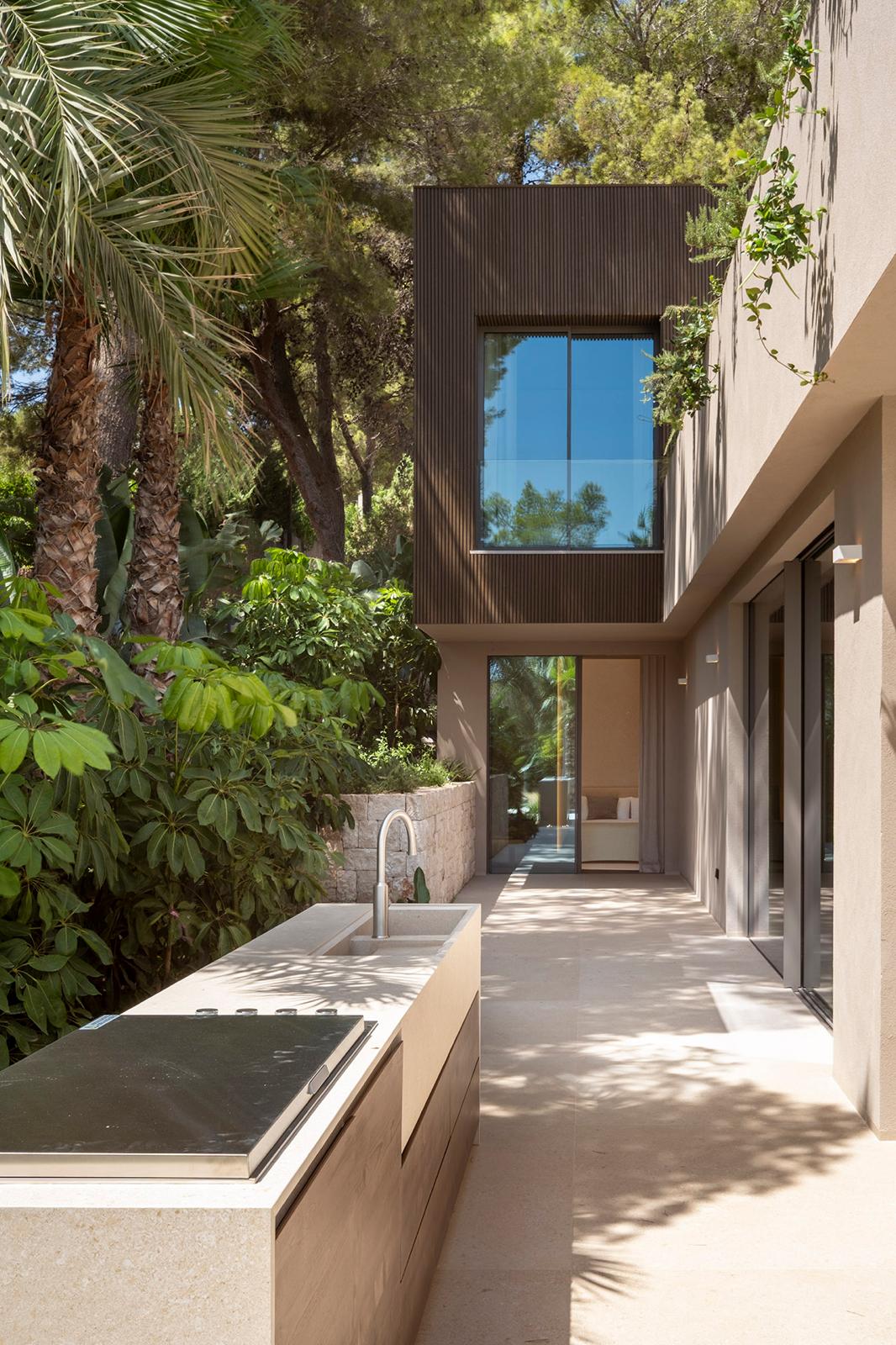 Modern new-build villa with exceptional design near the harbor of Santa Ponsa-25