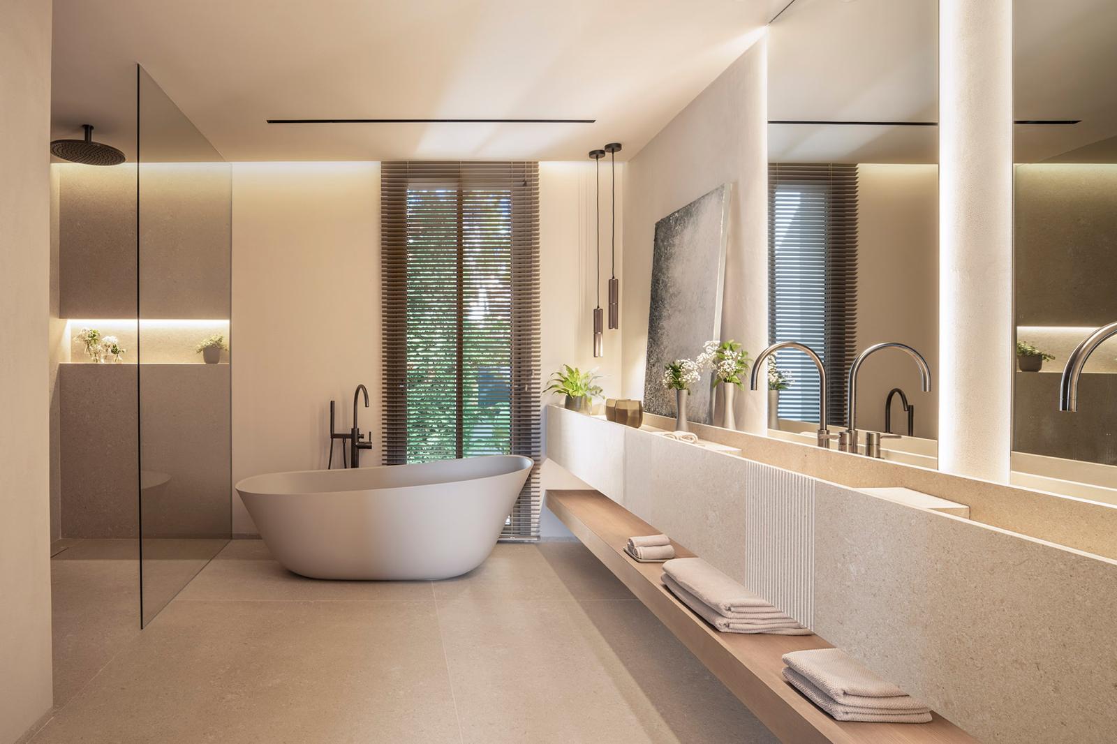 Modern new-build villa with exceptional design near the harbor of Santa Ponsa-15