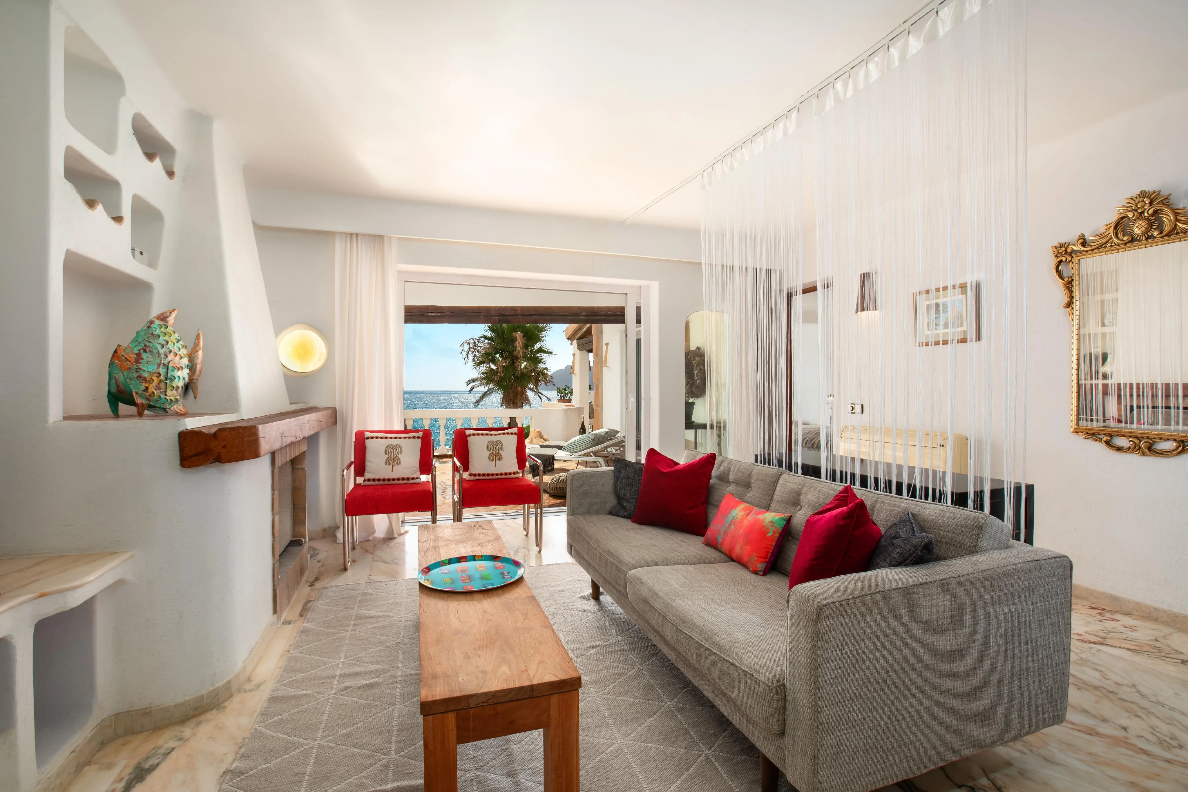 Stunning apartment in the first line of sea-6