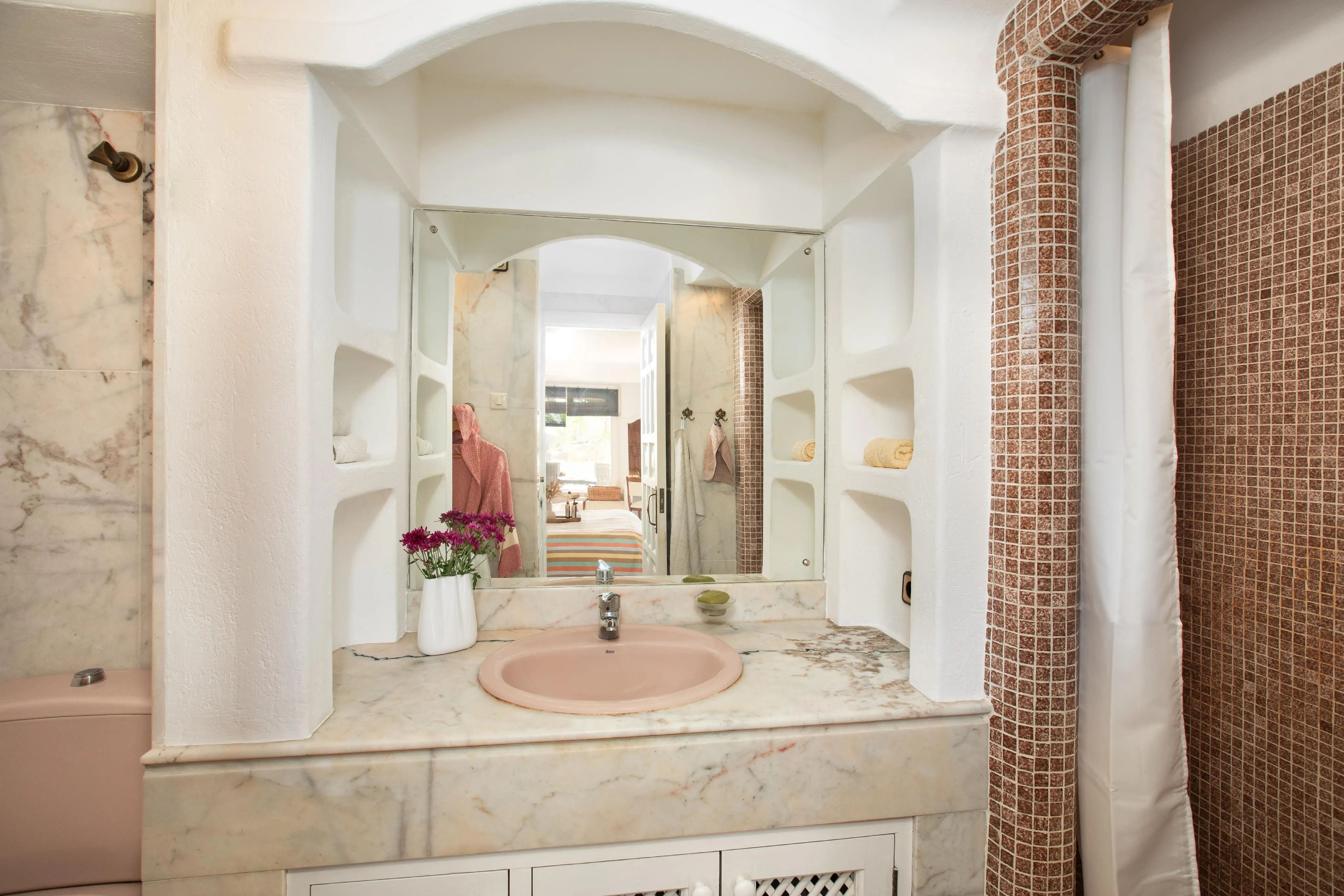 Stunning apartment in the first line of sea-10