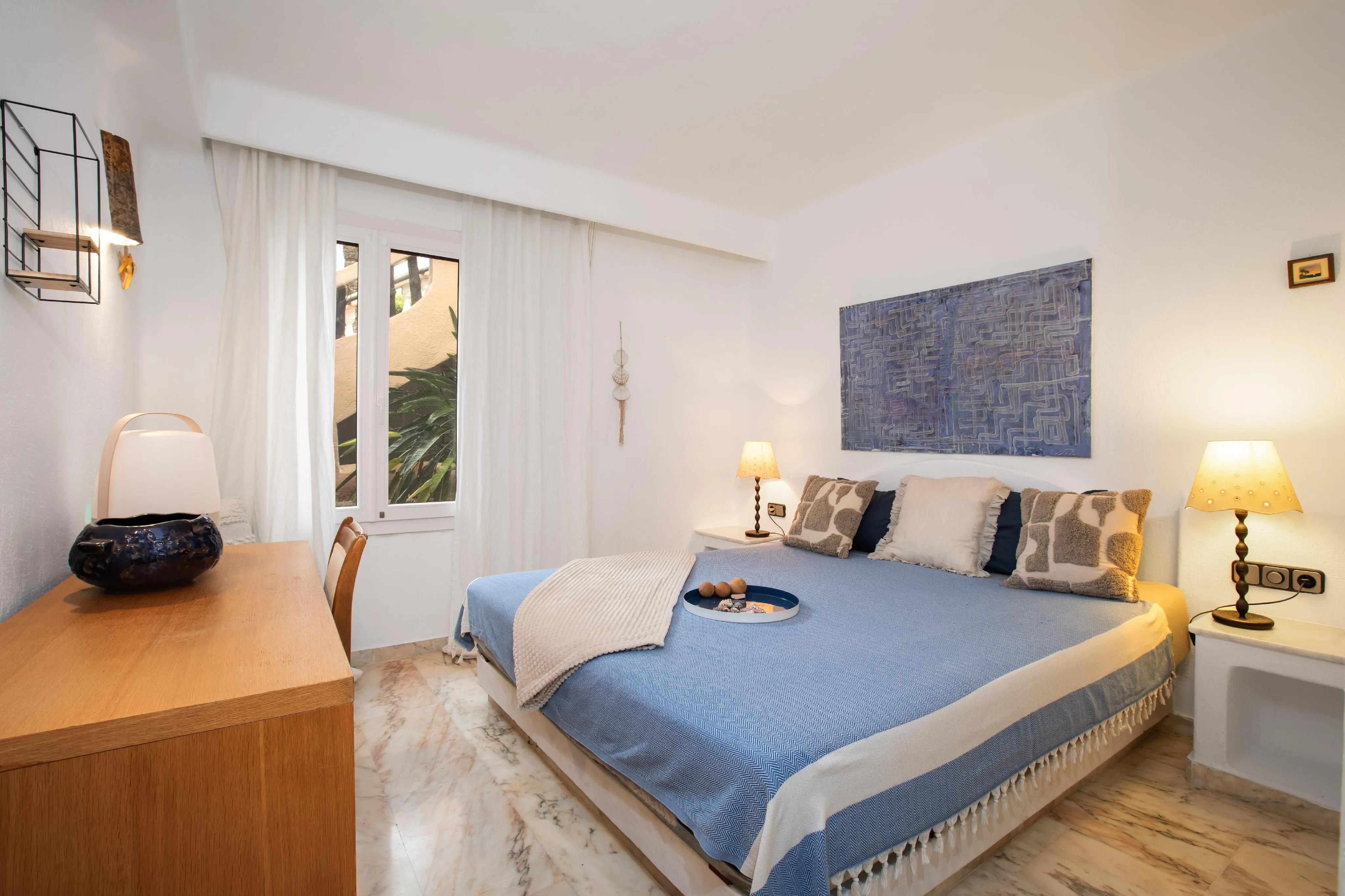 Stunning apartment in the first line of sea-12