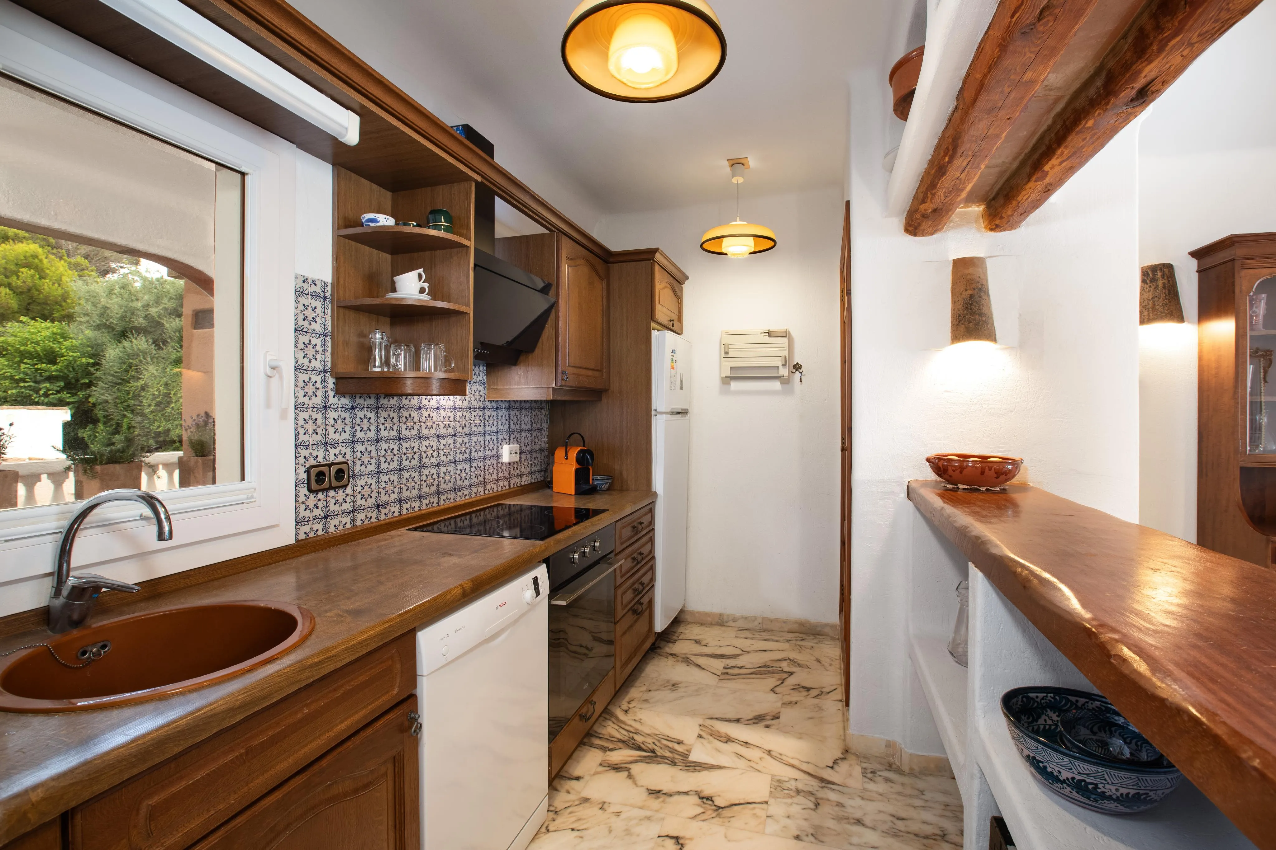 Stunning apartment in the first line of sea-8