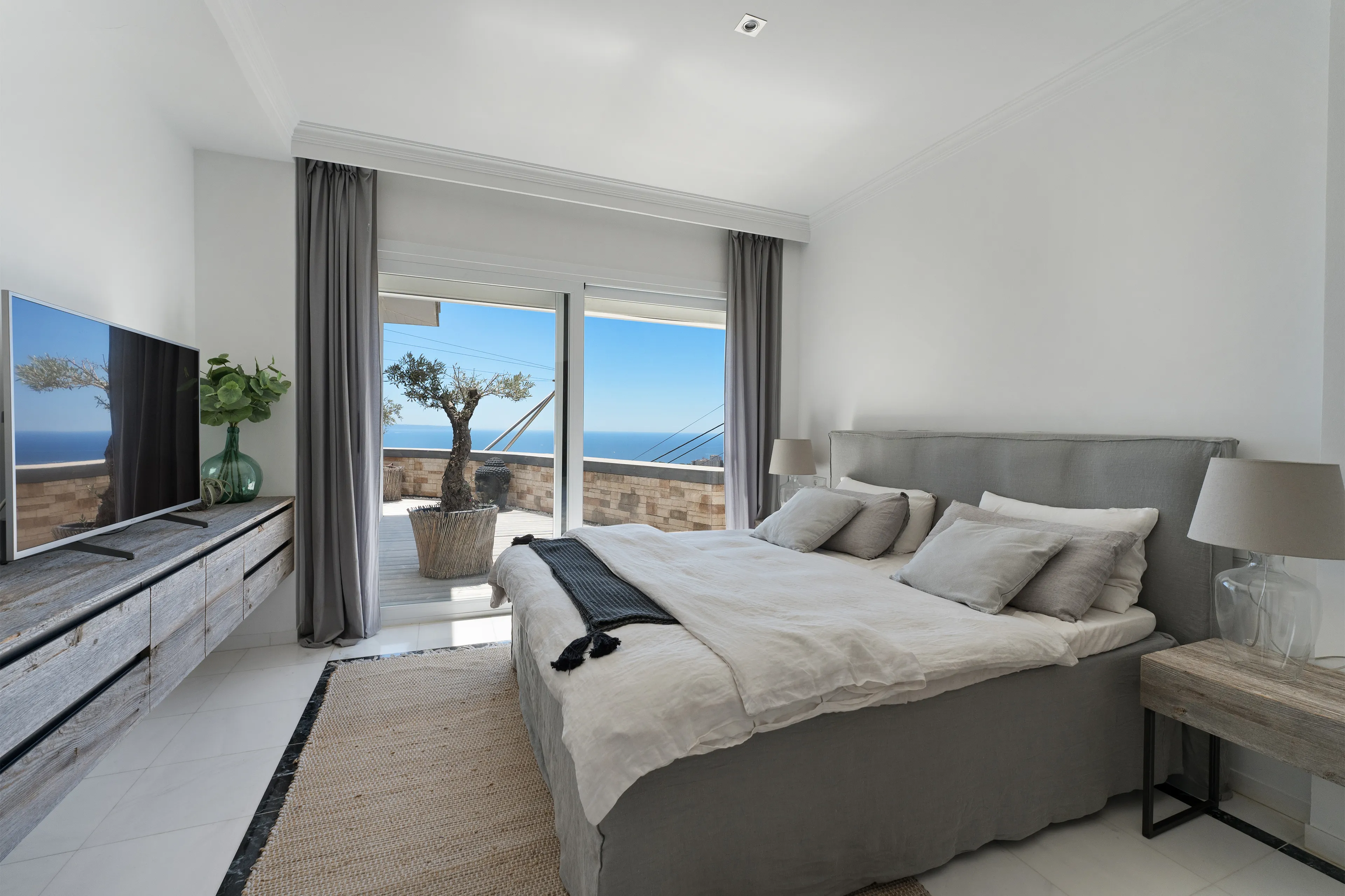 Llueix mediterrani amb vista al mar: exclusiu apartament de disseny a Gènova-12