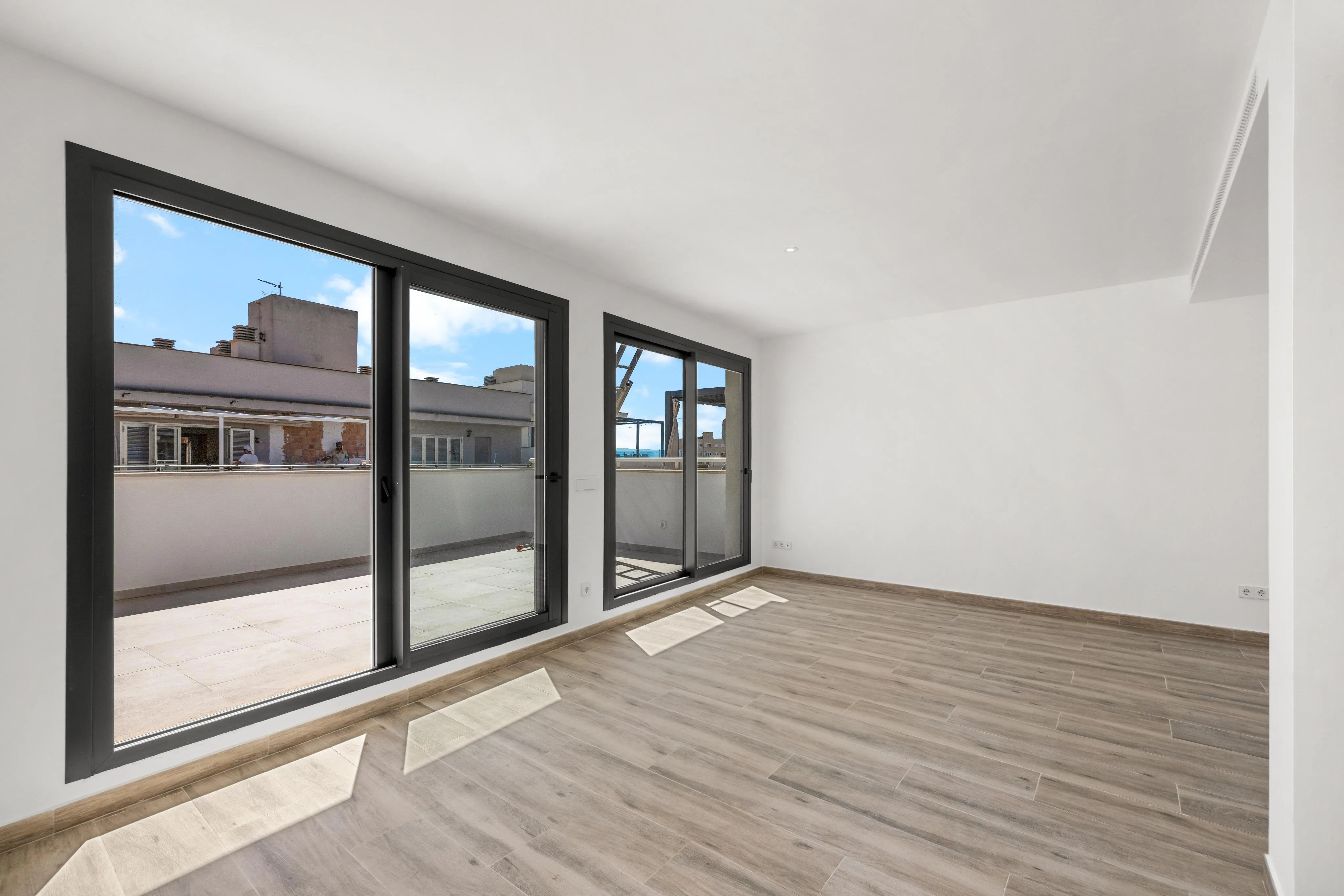 Spectaculair triplex met solarium-7