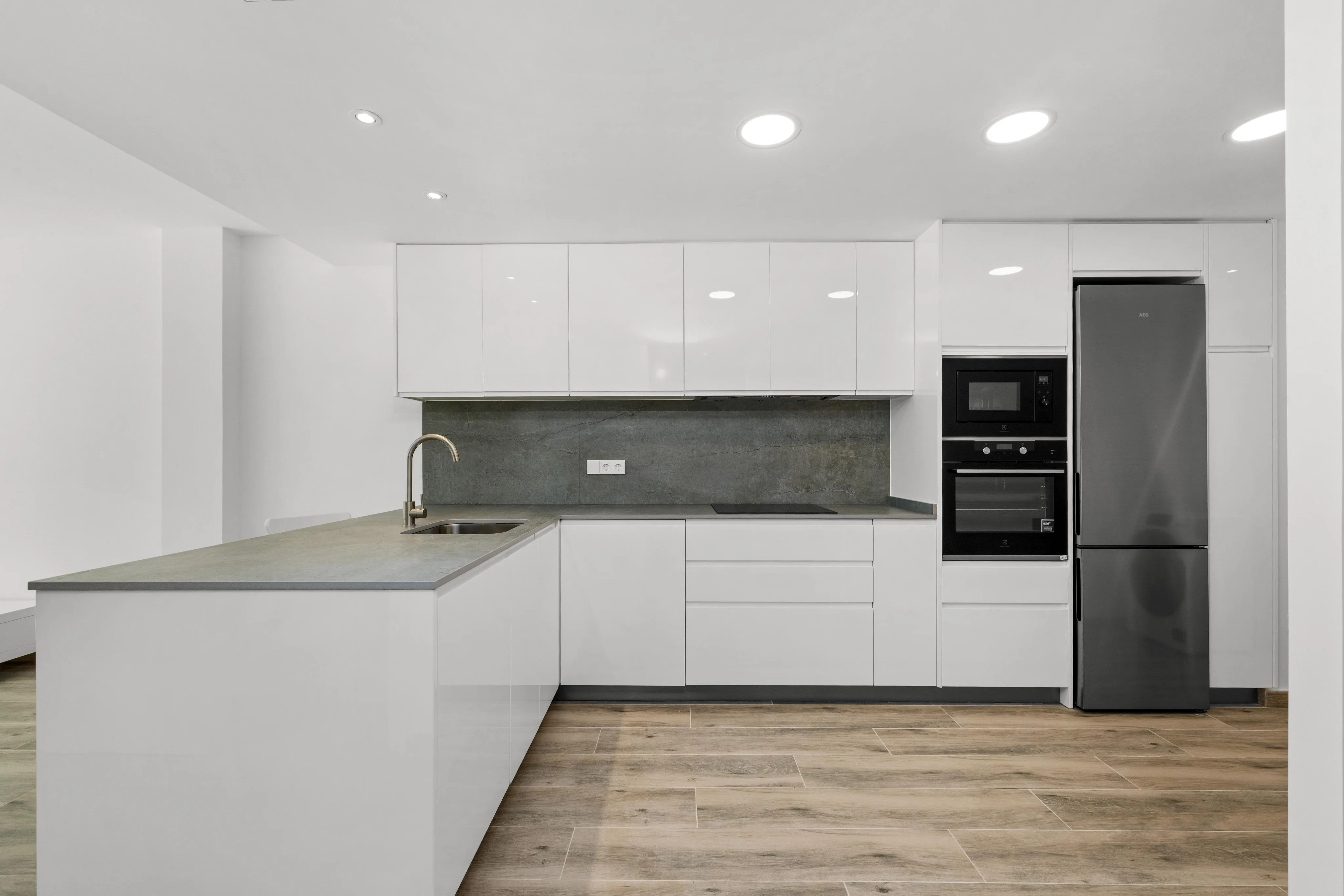 Spectaculair triplex met solarium-5