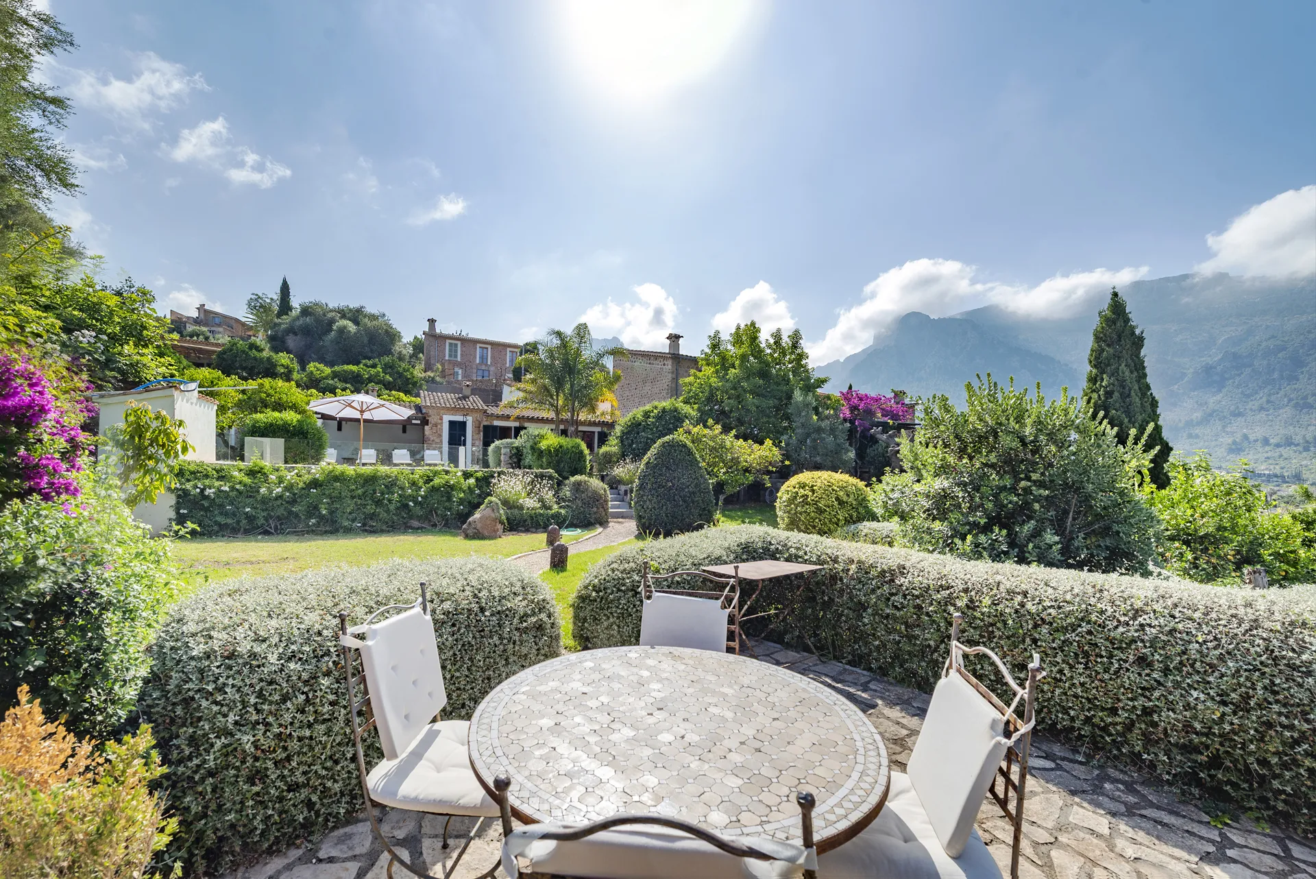Finca isolée avec des vues à couper le souffle dans la vallée de Sóller-21