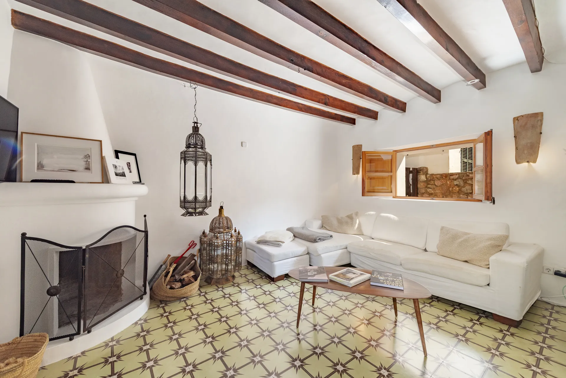 Finca isolée avec des vues à couper le souffle dans la vallée de Sóller-9