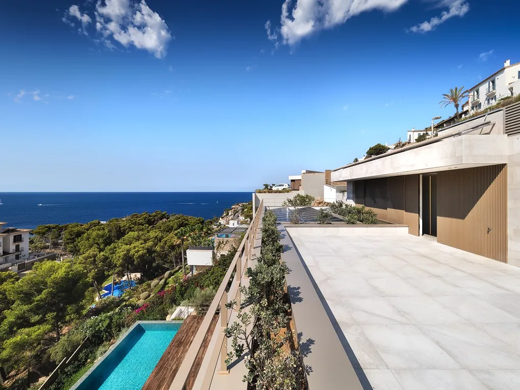 Energy-efficient new-build villa with sea views-13