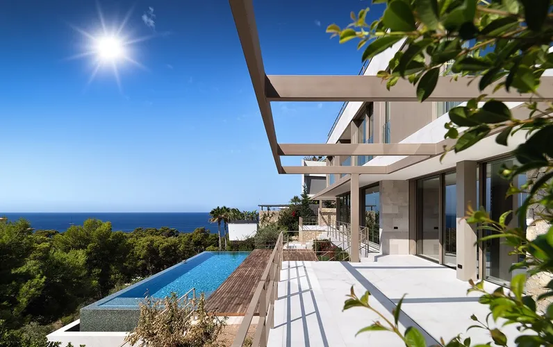 Energy-efficient new-build villa with sea views