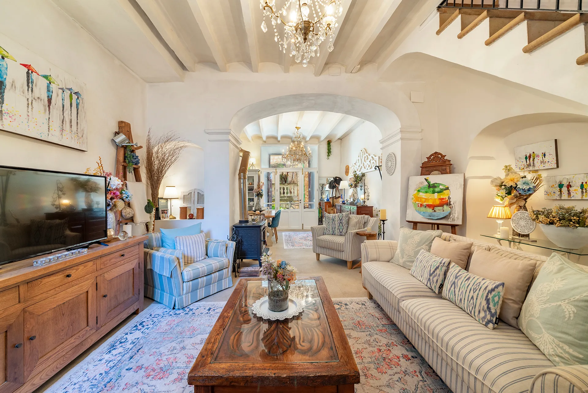 Stylish townhouse on one of the prettiest streets in Soller-4