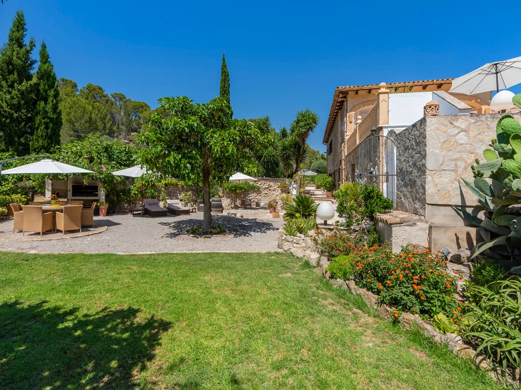 Charming Finca with swimming pool-12
