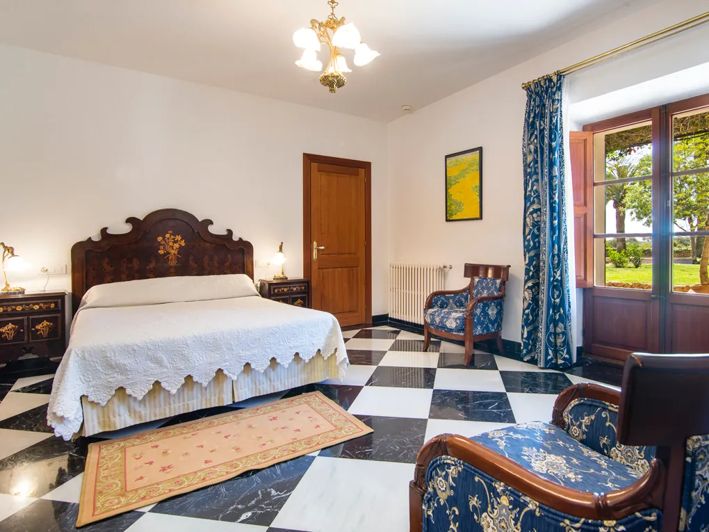 Authentiek landhuis met agrotoerisme-11