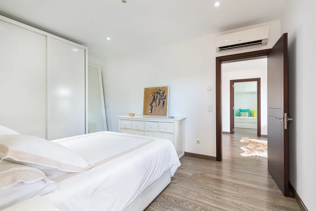 Elegant villa in a quiet area near the beach-9