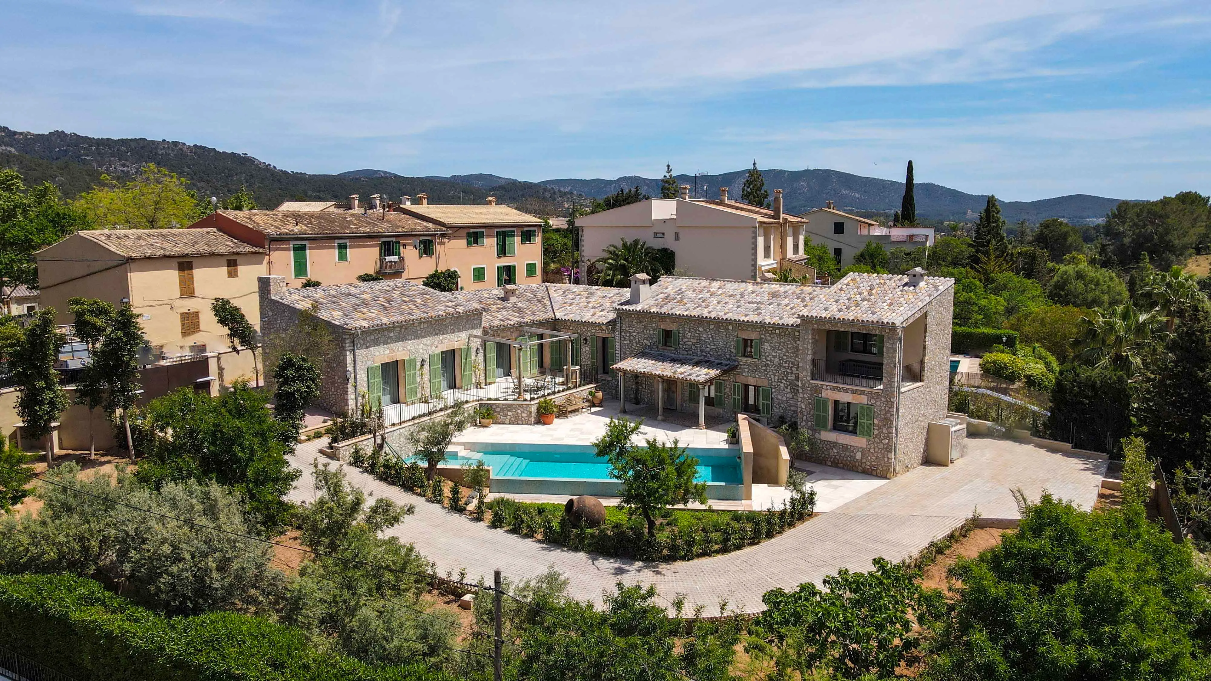 Luksusowa, nowo wybudowana wiejska finca w Es Capdella-11