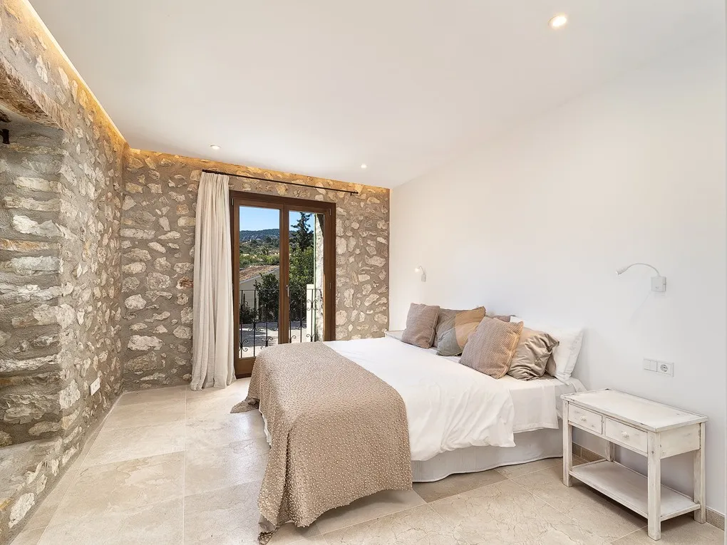 Luksusowa, nowo wybudowana wiejska finca w Es Capdella-5