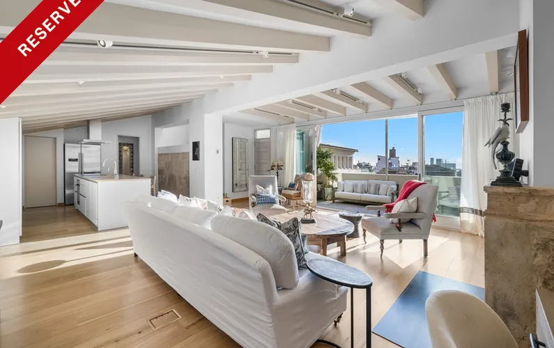 Romantisches Penthouse mit Dachterrassen und Meerblick bei Rialto Living