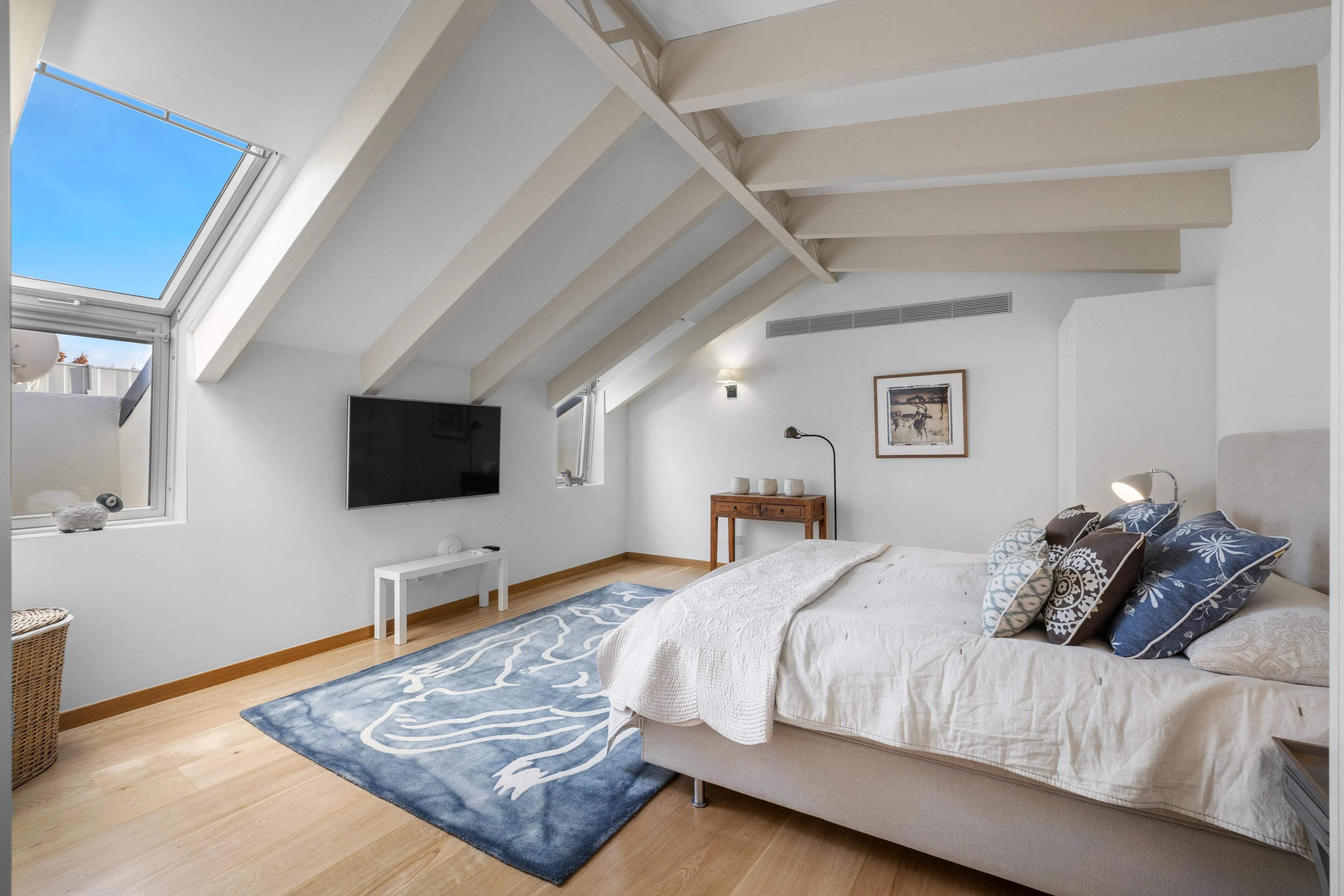 Romantisches Penthouse mit Dachterrassen und Meerblick bei Rialto Living-10