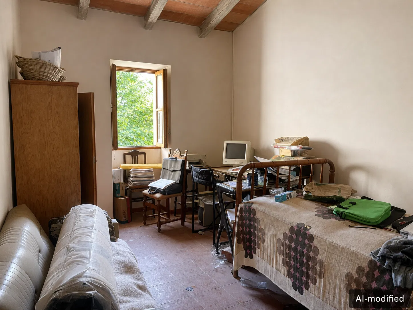 Authentic townhouse for renovation in Sineu-4