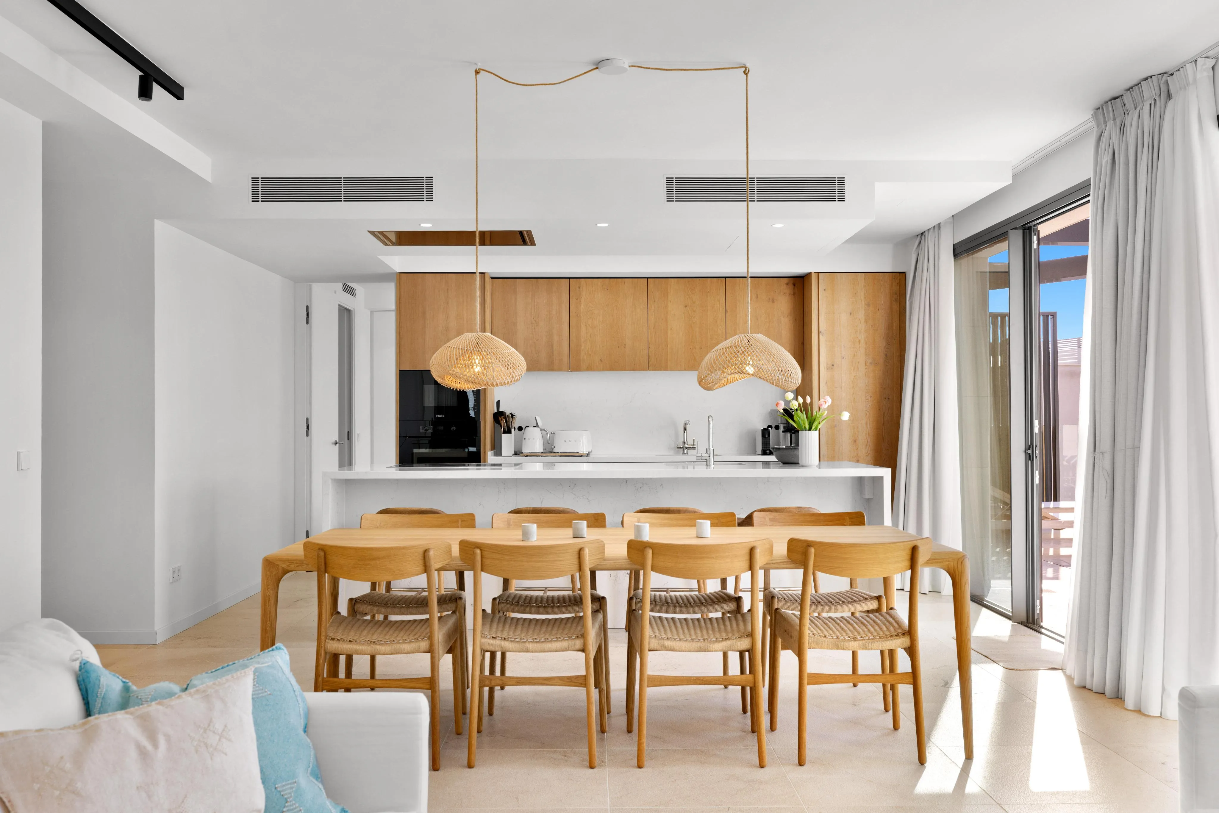 Een spectaculair penthouse met uitzicht op zee en een eigen dakterras-5