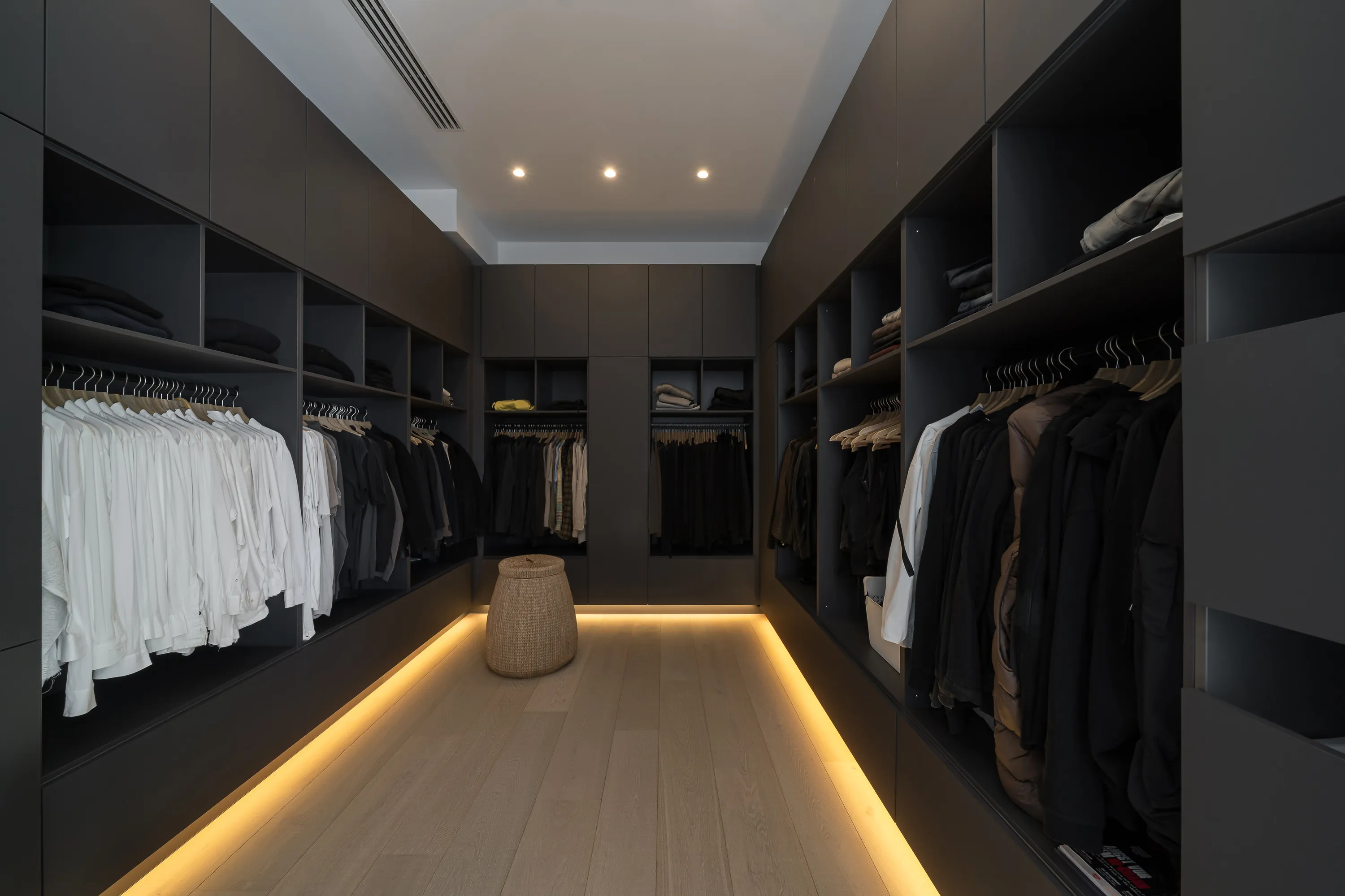 Villa moderna de diseño con vistas panorámicas en Son Vida-9