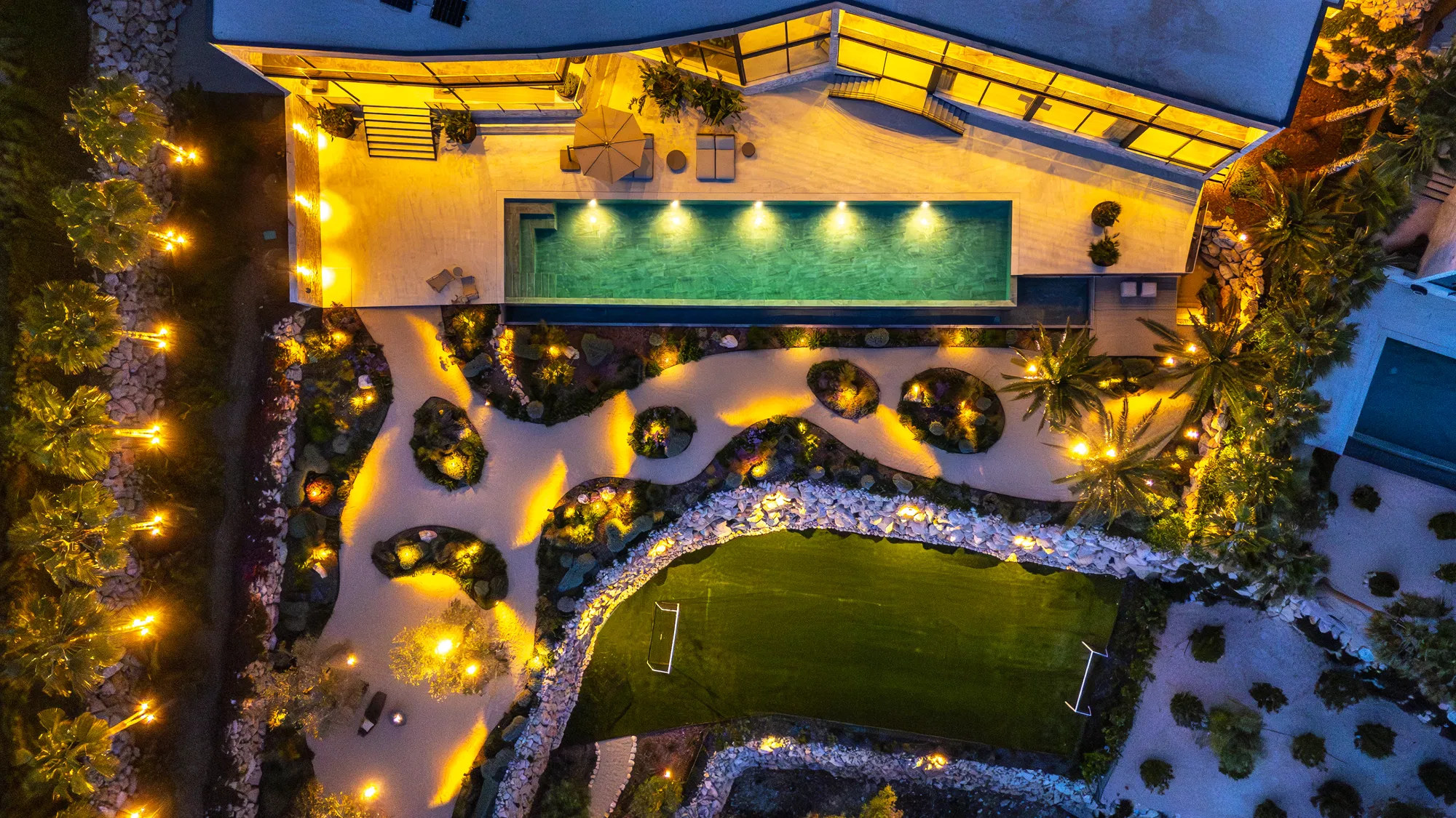 Modern designer villa with panoramic views in Son Vida-28