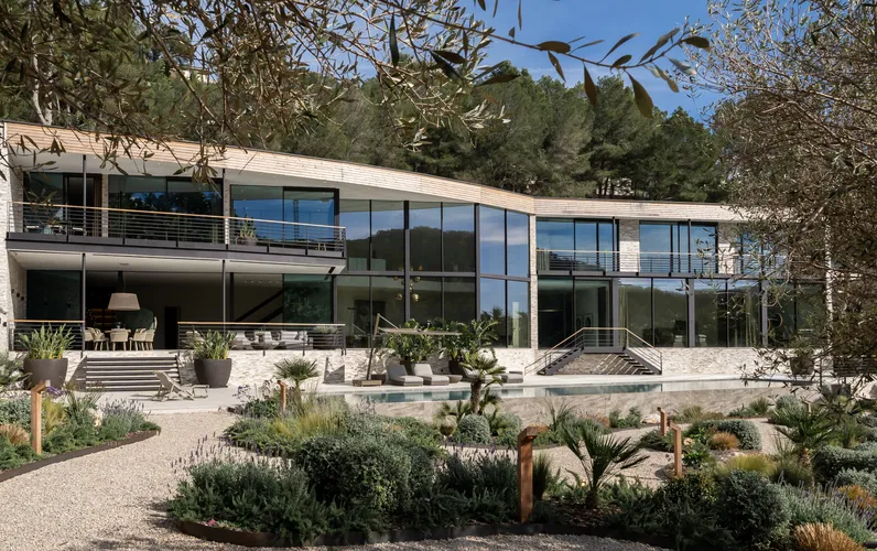 Vila moderna de disseny amb vistes panoràmiques en Son Vida