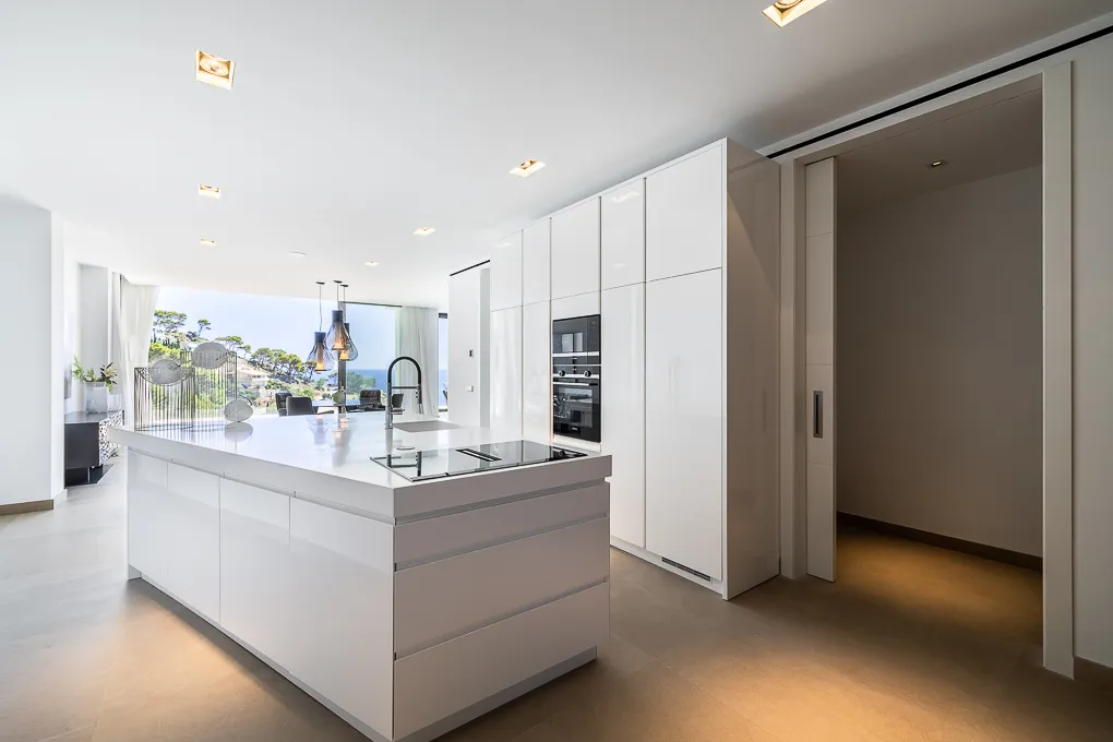 Unieke villa met prachtig uitzicht op zee in Canyamel-6