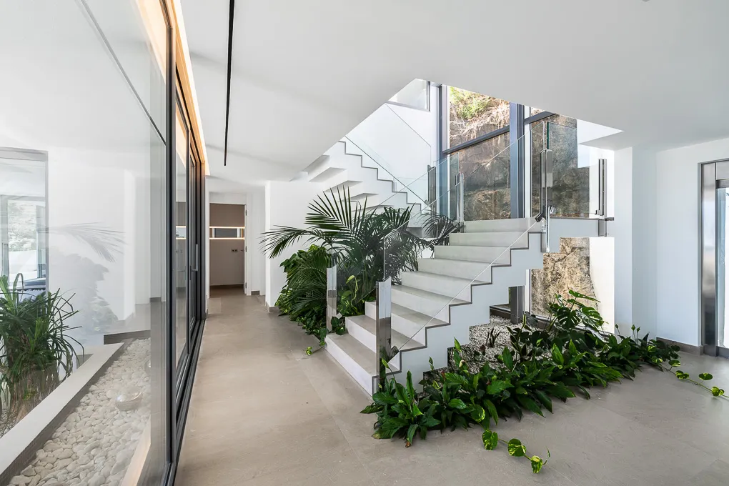 Unieke villa met prachtig uitzicht op zee in Canyamel-10