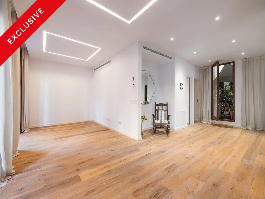 Betoverend appartement met lift en balkon-1