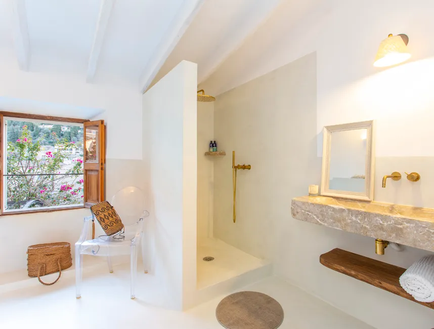 Charming Village Townhouse - Holiday rental-9