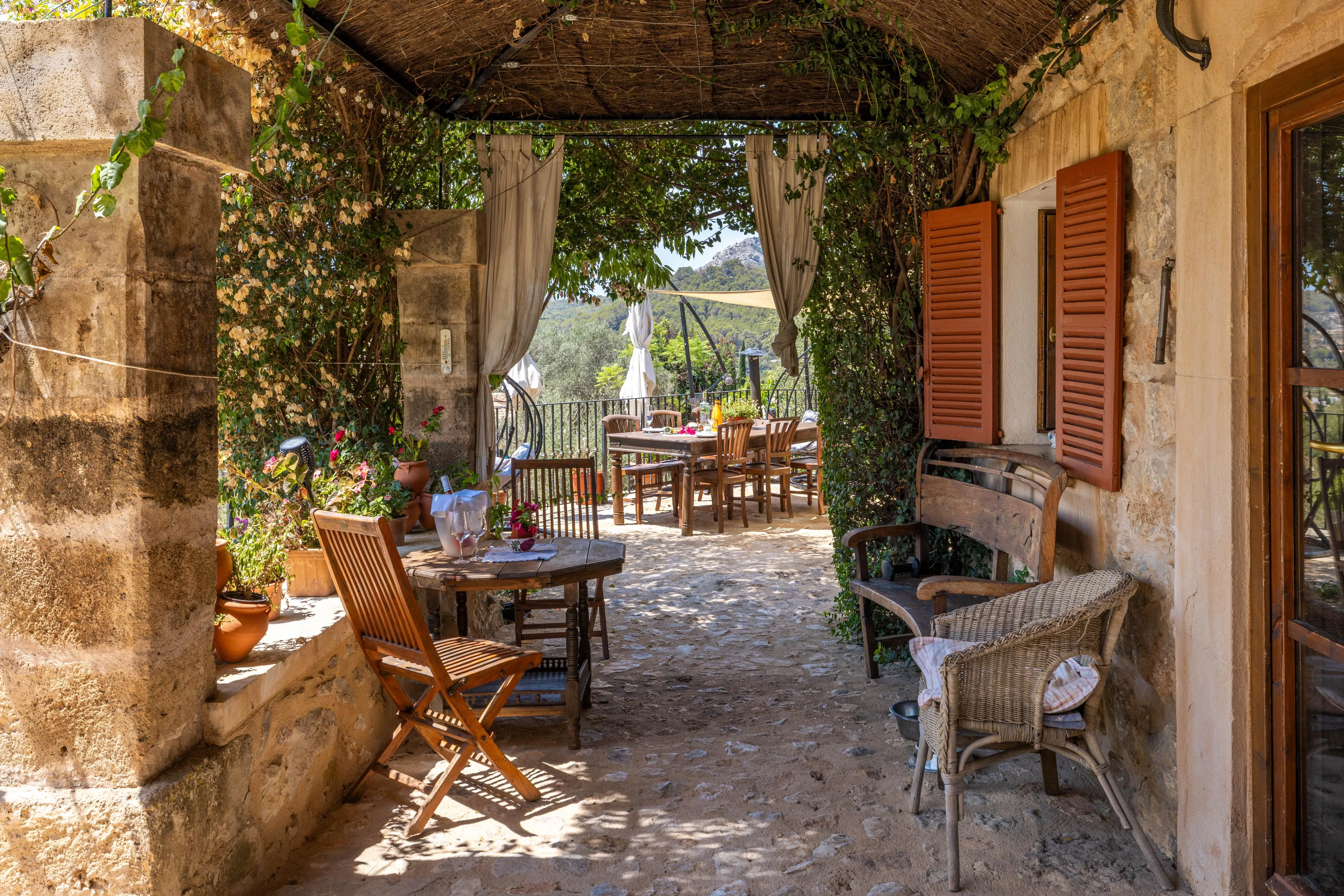 Authentieke finca met privacy bij S'Arracó-14