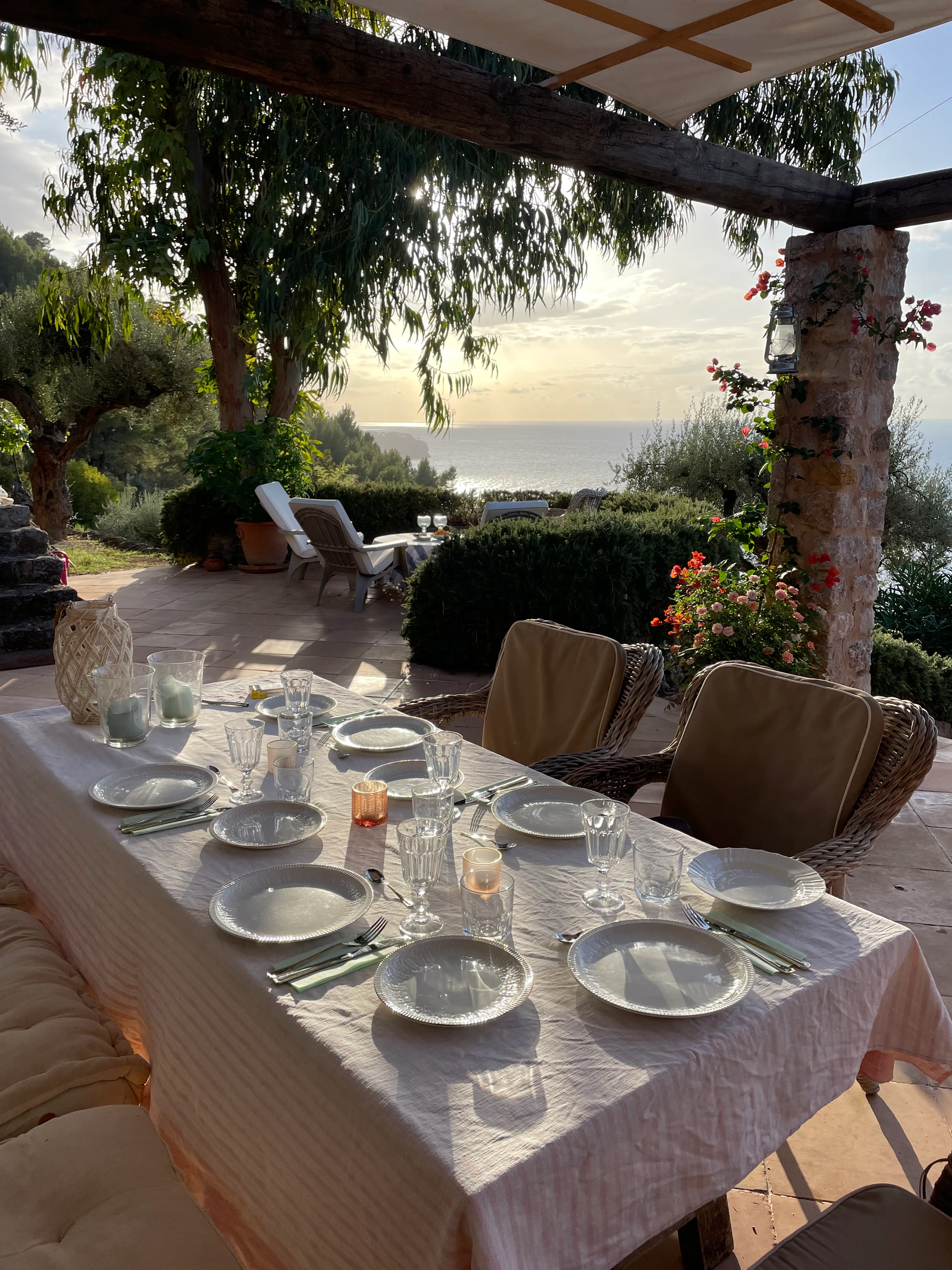 Finca romántica con impresionantes vistas al mar y puestas de sol-4