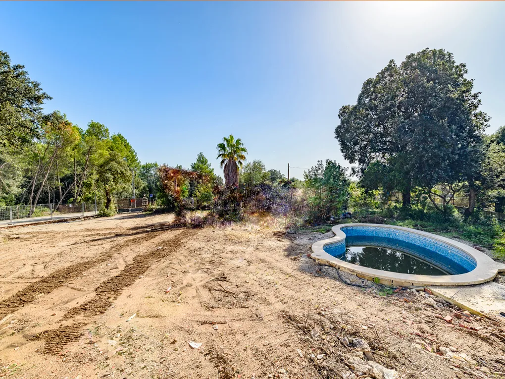 Building plot with project and license for sale near Pollensa-2